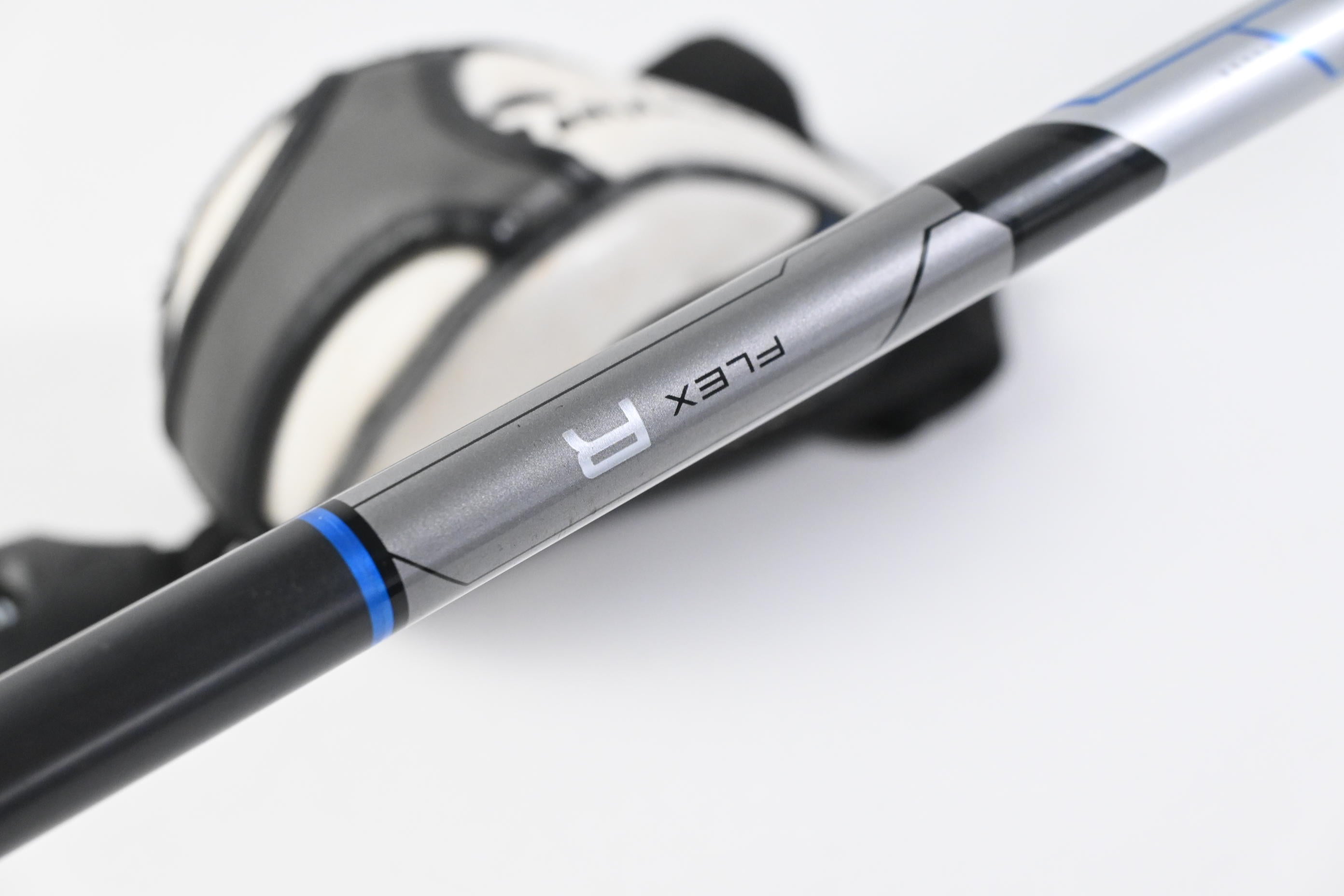Taylormade SLDR-S #3 Hybrid / 19 Degree / Regular Flex Fujikura Speeder 72 Shaft