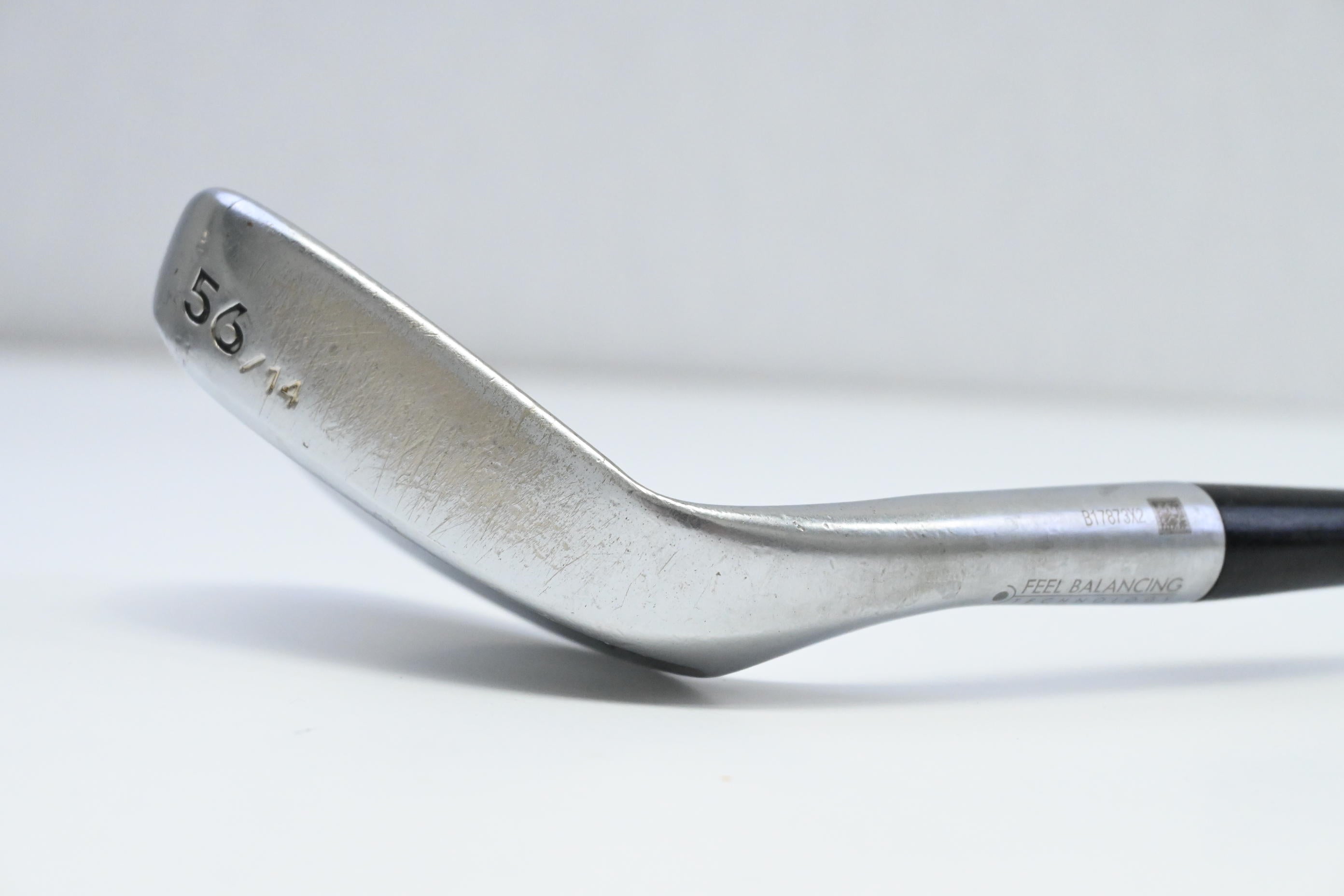 Cleveland RTX-3 Sand Wedge / 56 Degree / Wedge Flex Dynamic Gold Shaft