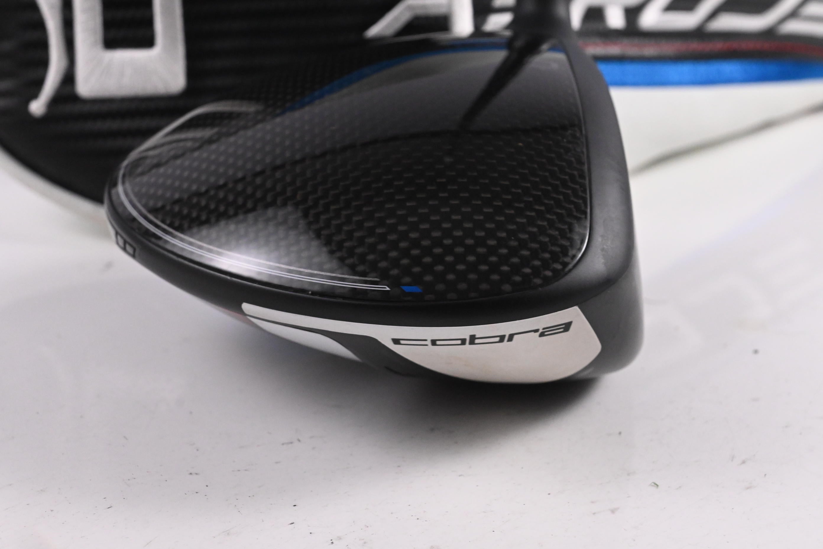 Cobra Aerojet LS Driver / 10.5 Degree / Stiff Flex Kai`li Blue 60 Shaft