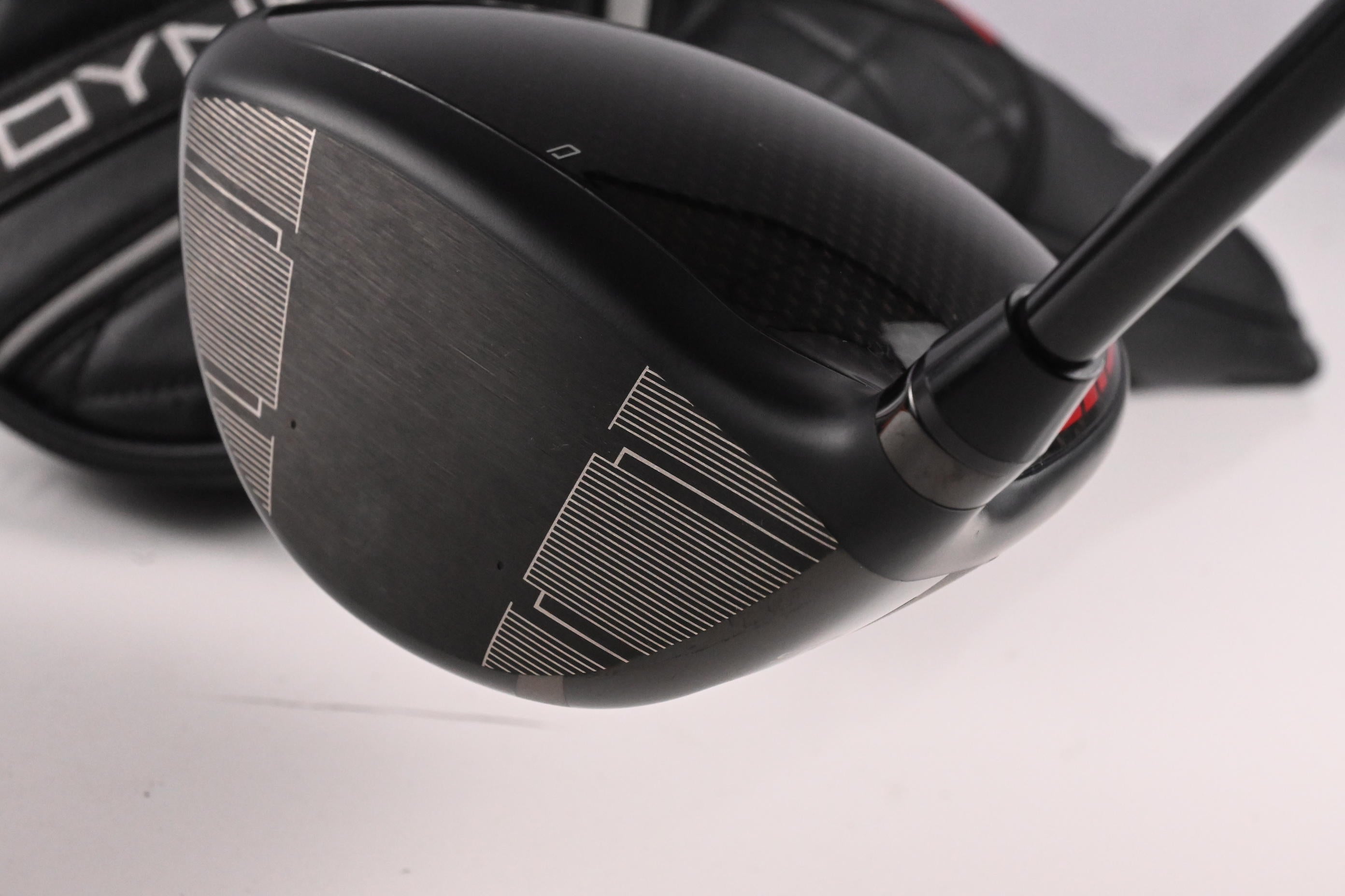 Wilson DYNAPWR Max+ Driver / 10.5 Degree / Stiff Flex Denali Black 60 Shaft