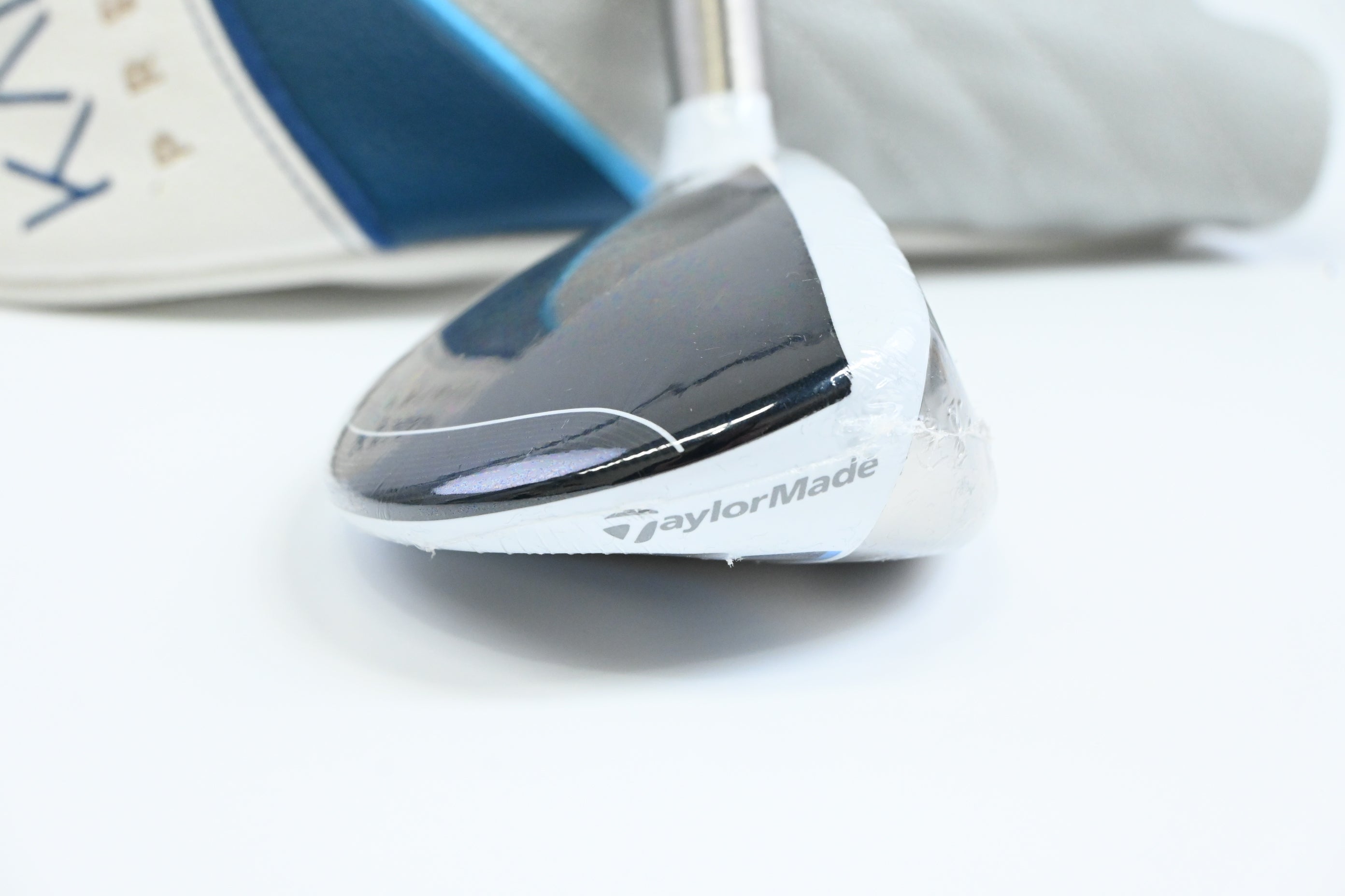 Ladies Taylormade Kalea Premier #4 Hybrid / 23 Degree / Ladies Flex Taylormade