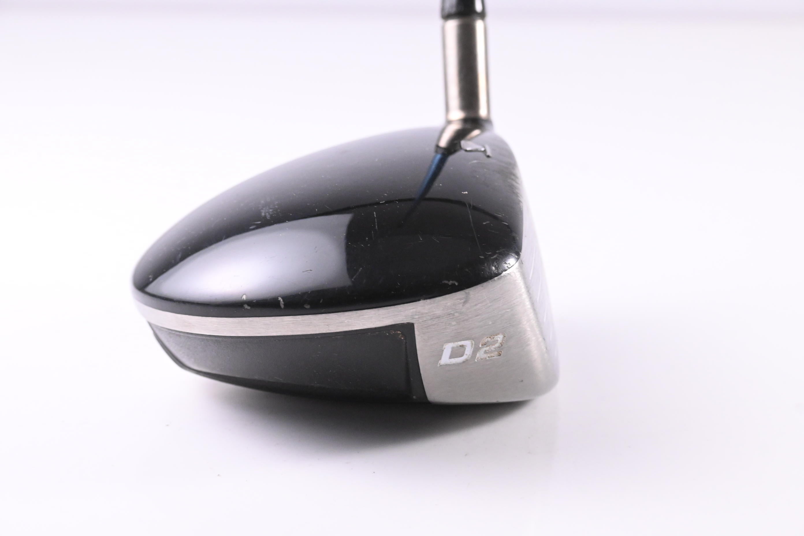 Titleist 907 D2 Driver / 10.5 Degree / Stiff Flex Aldila VS Proto 65 Shaft