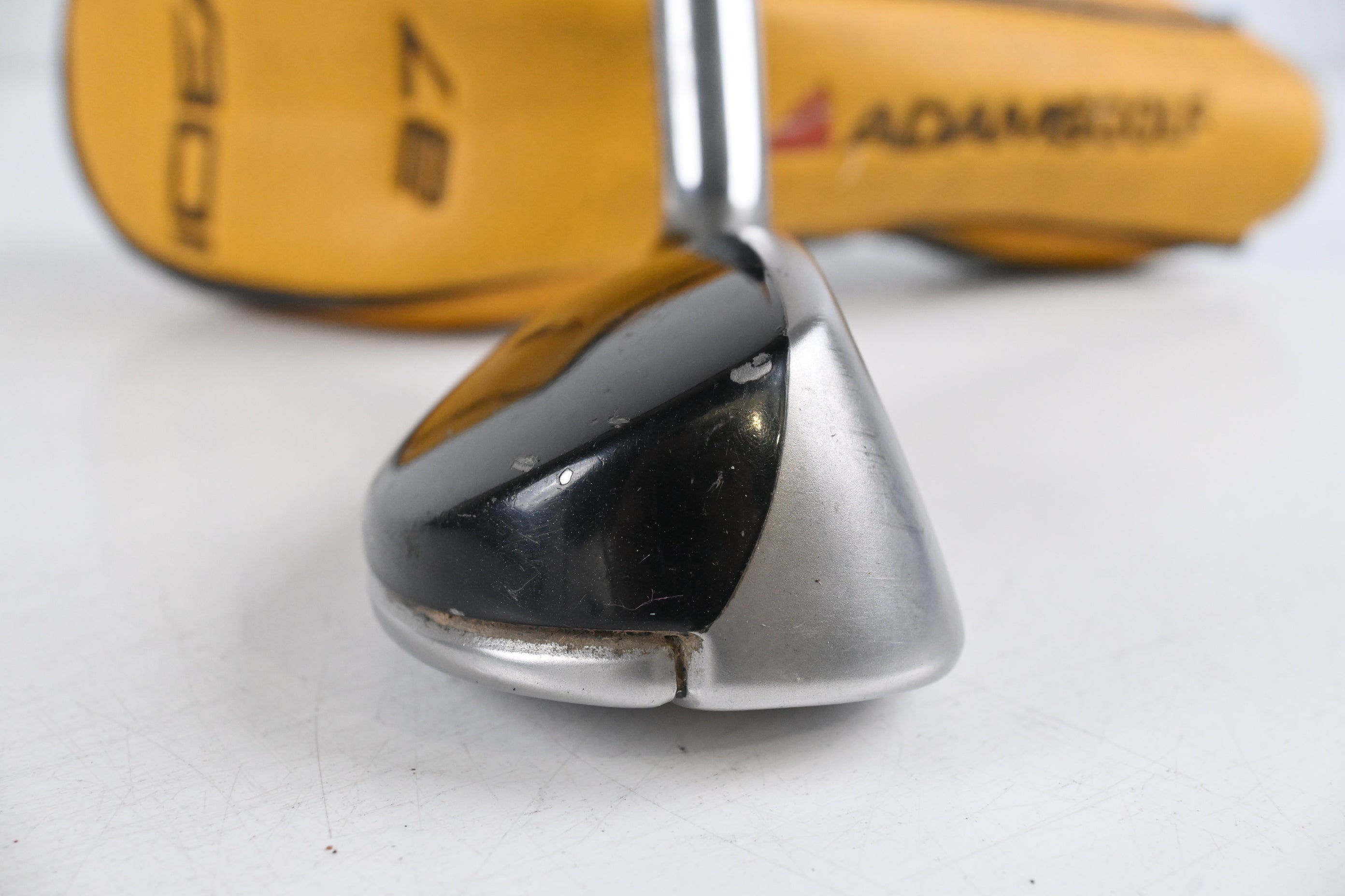 Adams Idea A7 #4 Hybrid / 22 Degree / Regular Flex Proforce Axivcore 85 Shaft