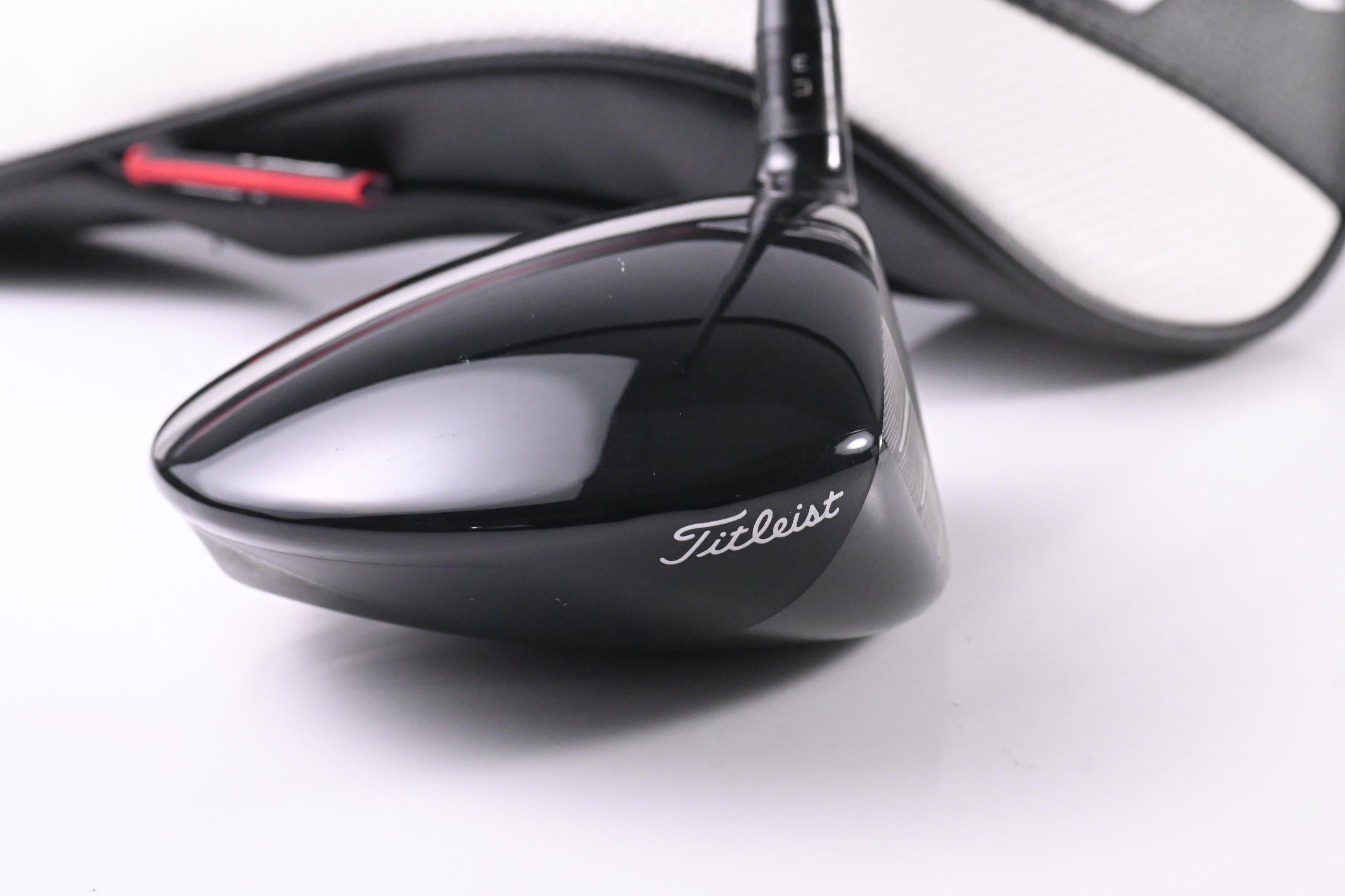 Titleist GT1 Driver / 10 Degree / Regular Flex Tensei 1K Black 55 Shaft