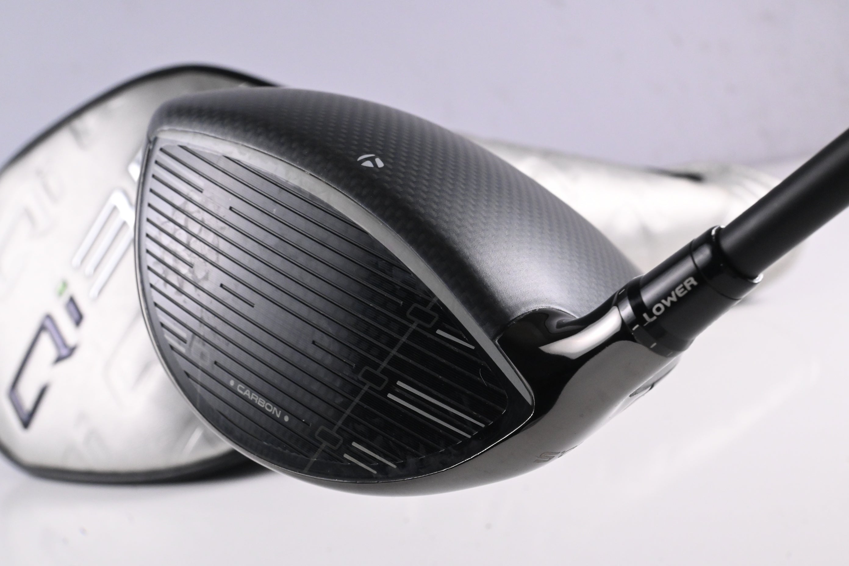 Taylormade Qi35 Driver / 10.5 Degree / Regular Flex Ventus Blue 5 Shaft