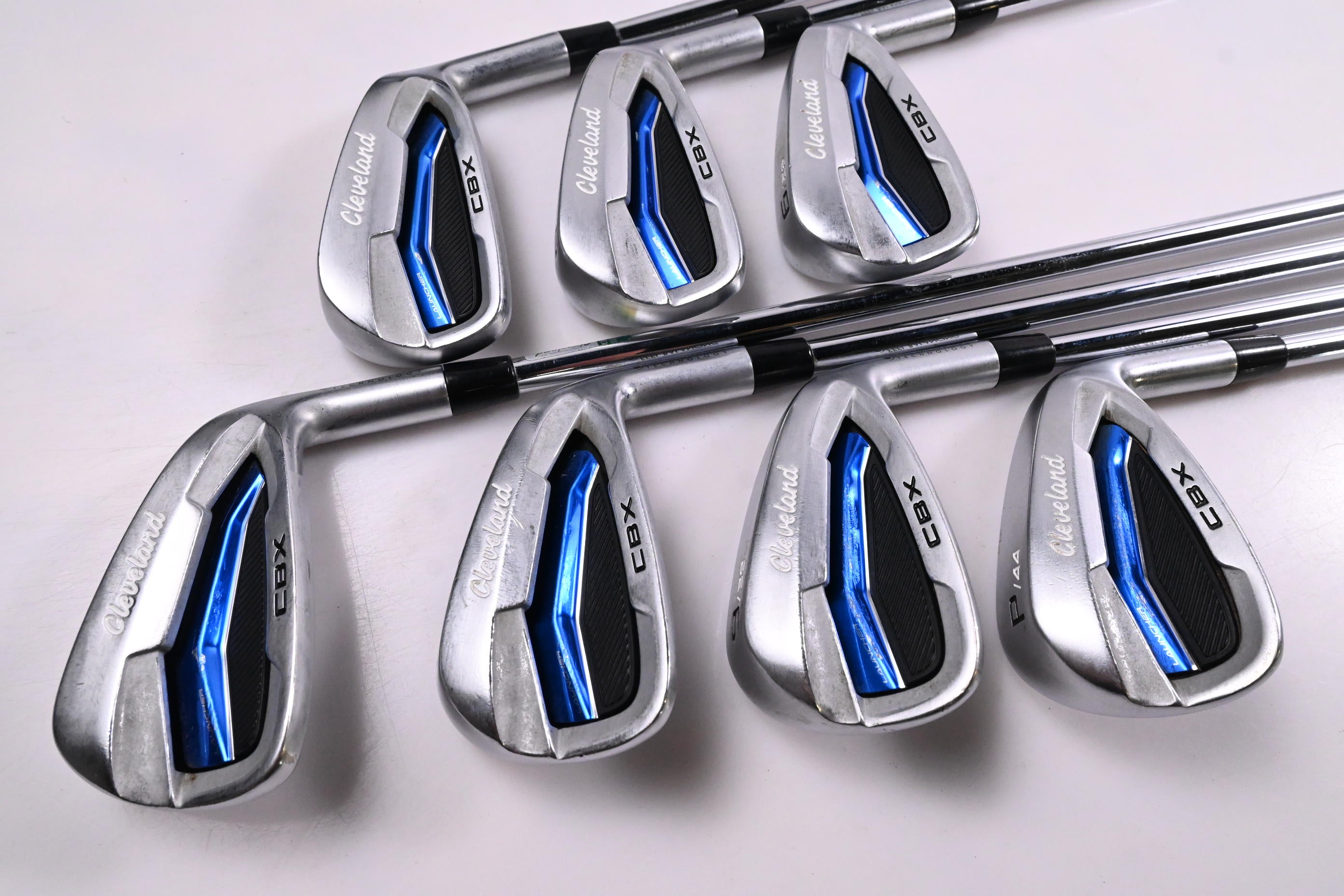 Cleveland CBX Irons / 4-PW / Regular Flex Dynamic Gold DST 98 R300 Shafts