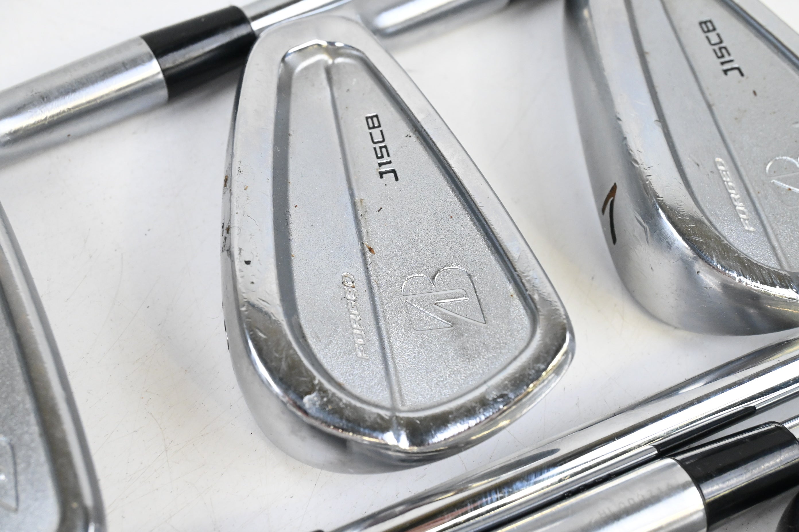 Bridgestone J15 CB Irons / 5-PW / Stiff Flex Dynamic Gold S200 Shafts