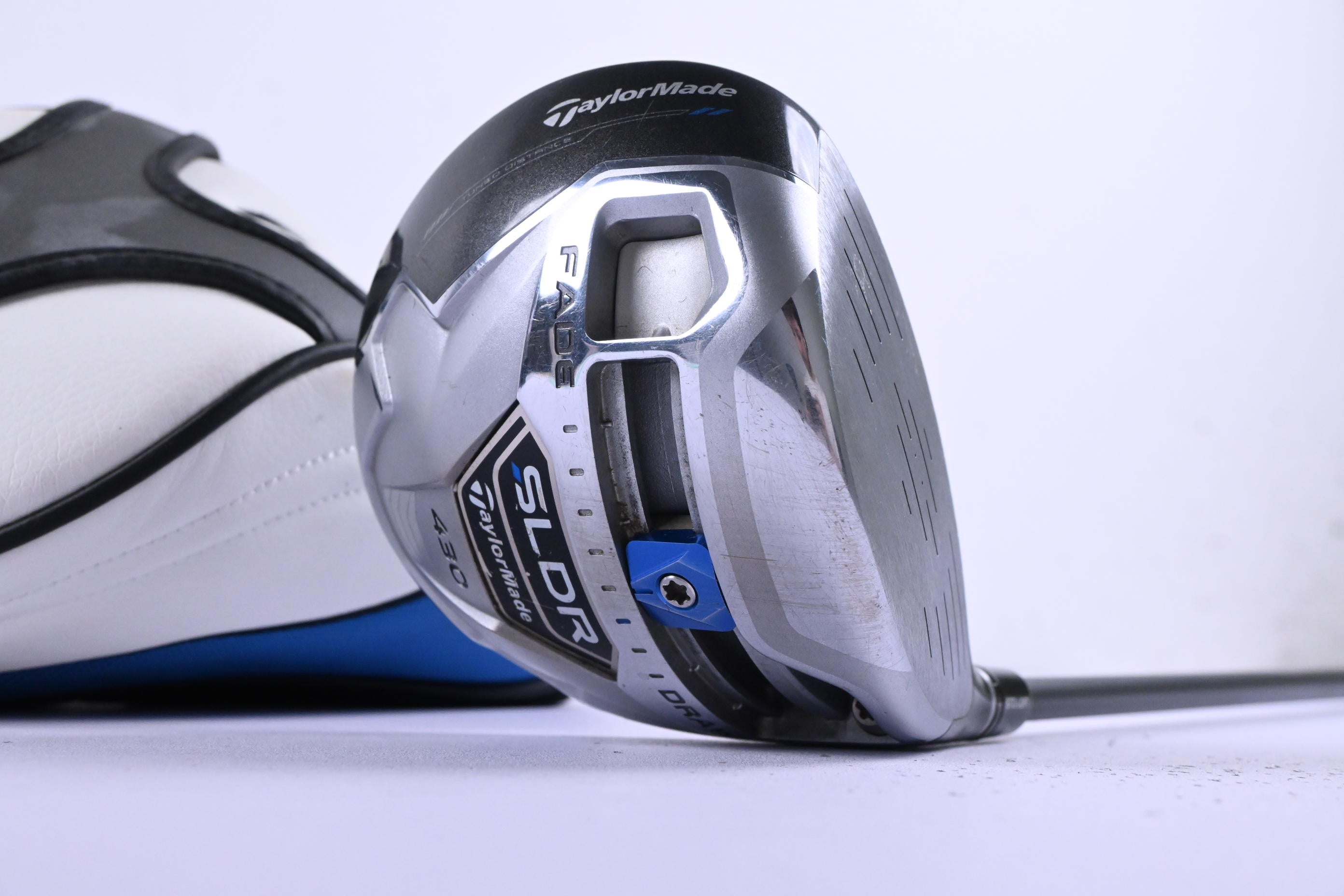 Taylormade SLDR 430 Driver / 10.5 Degree / Stiff Flex Motore Speeder 77 Shaft