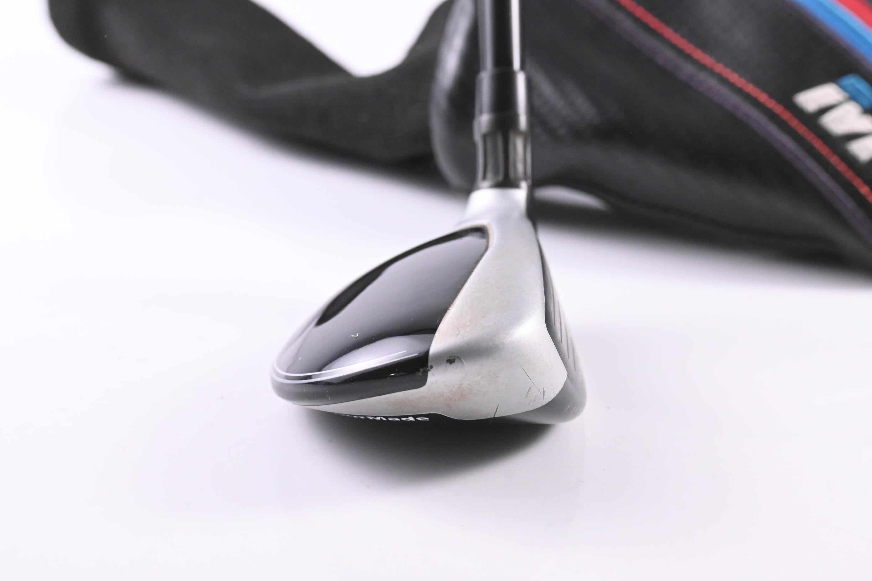 Taylormade M4 #3 Hybrid / 19 Degree / Regular Flex Fujikura Atmos Red 6 Shaft