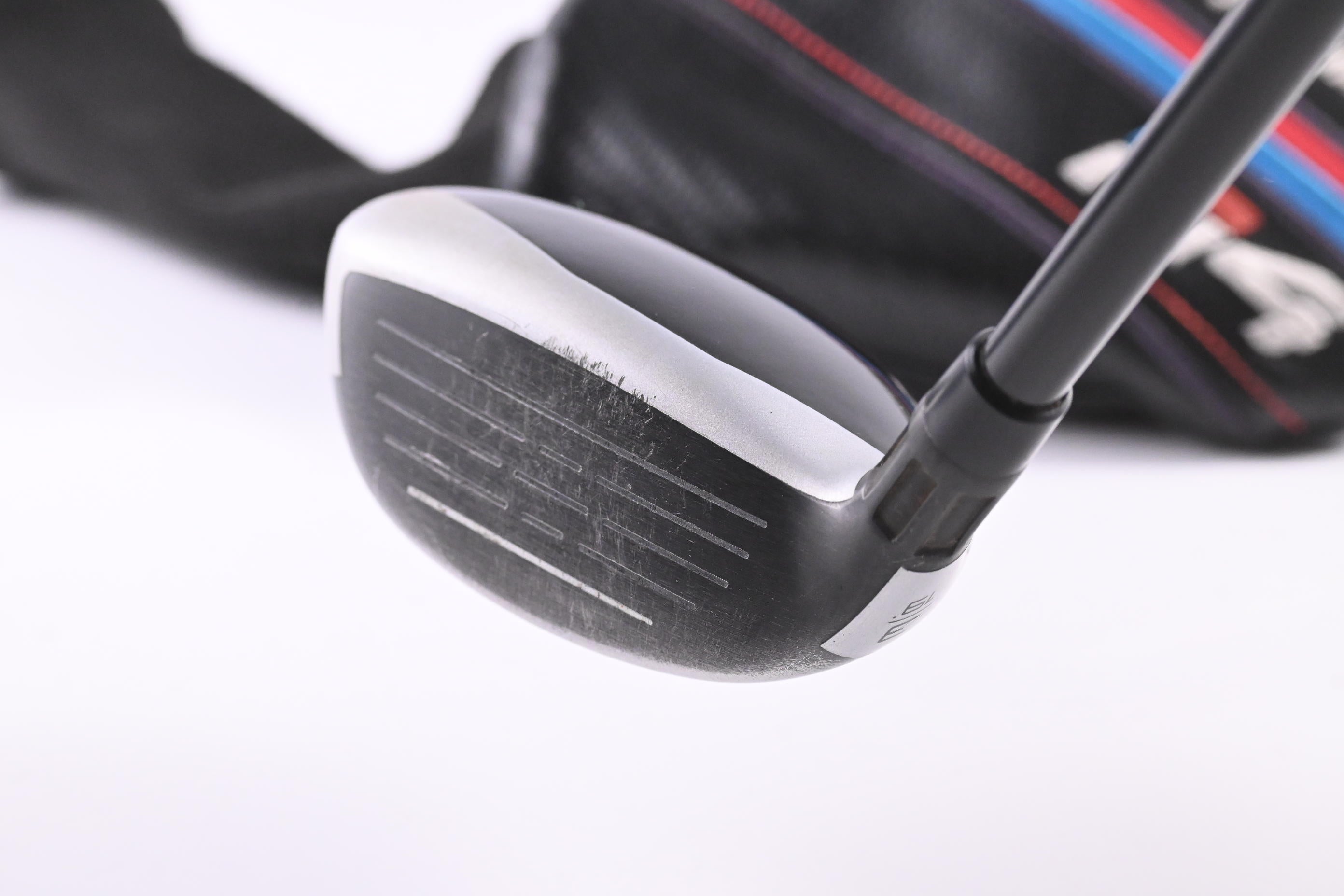 Taylormade M4 #3 Hybrid / 19 Degree / Regular Flex Fujikura Atmos Red 6 Shaft