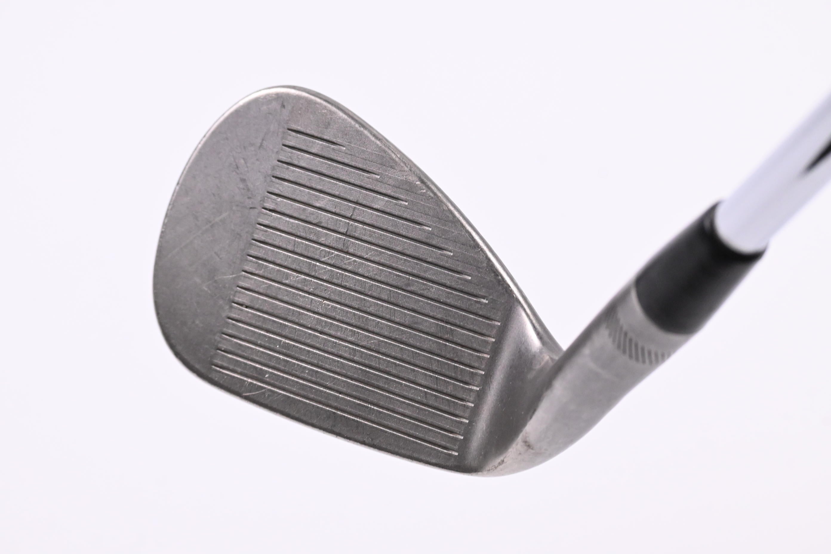 Titleist Vokey SM10 Pitching Wedge / 48 Degree / Wedge Flex Titleist Vokey SM10