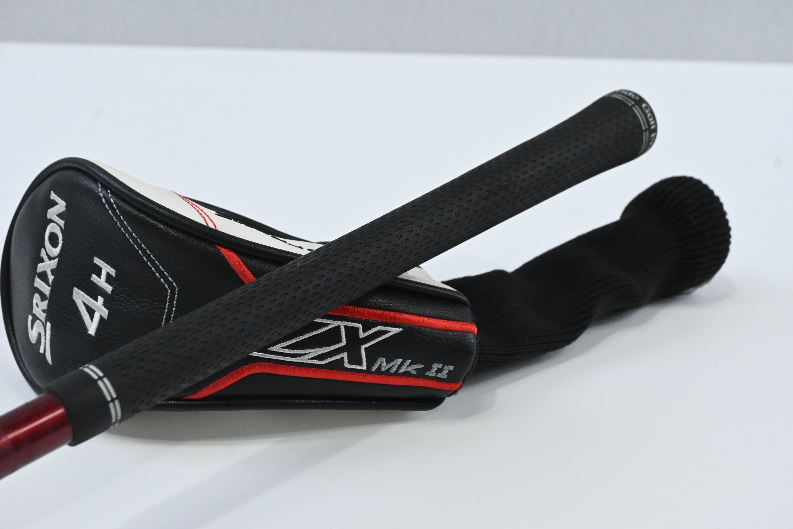 Left Hand Srixon ZX Mk II 2023 #4 Hybrid / 22 Degree / Regular Flex HZRDUS Smoke