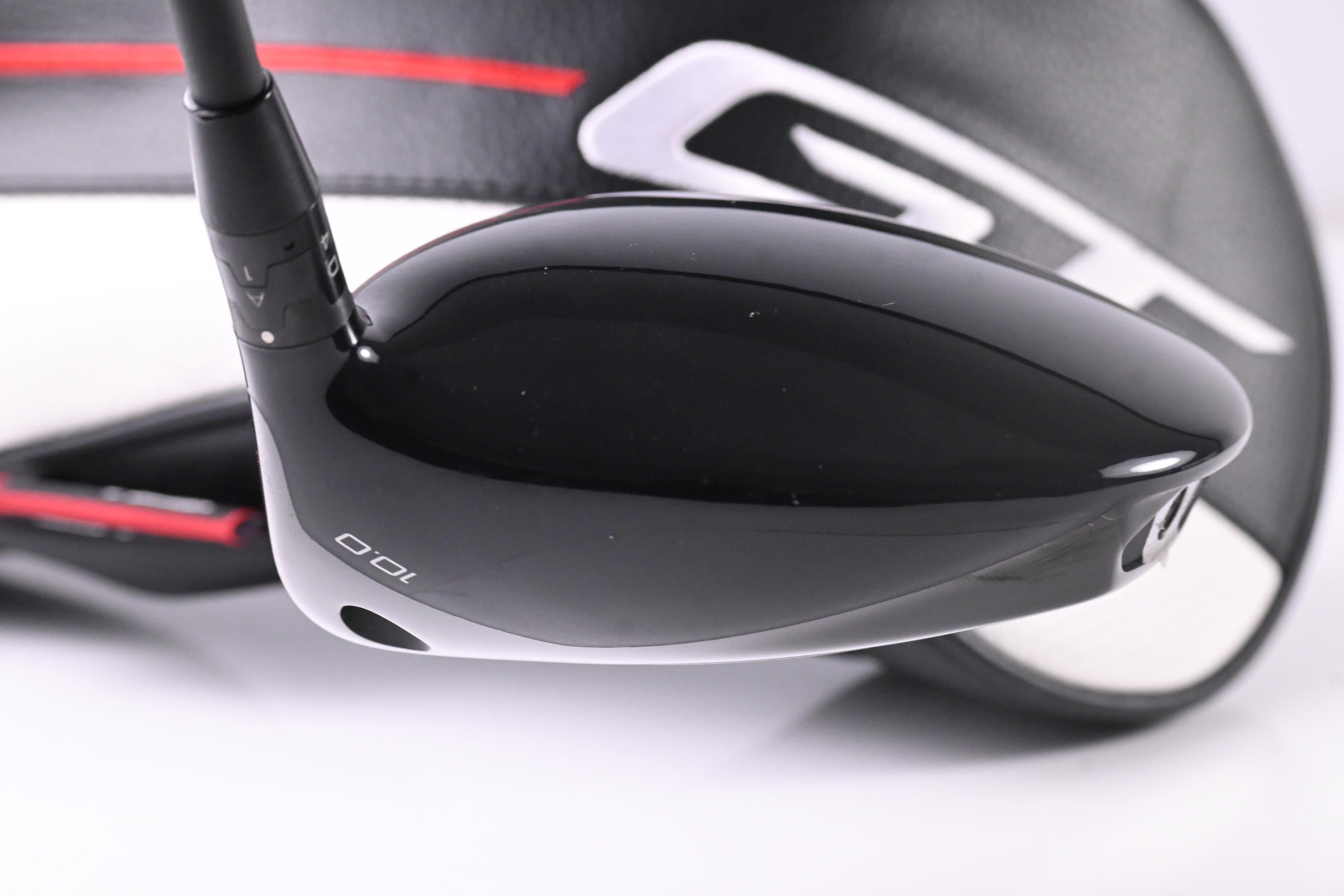 Titleist GT1 Driver / 10 Degree / Regular Flex Tensei 1K Black 55 Shaft
