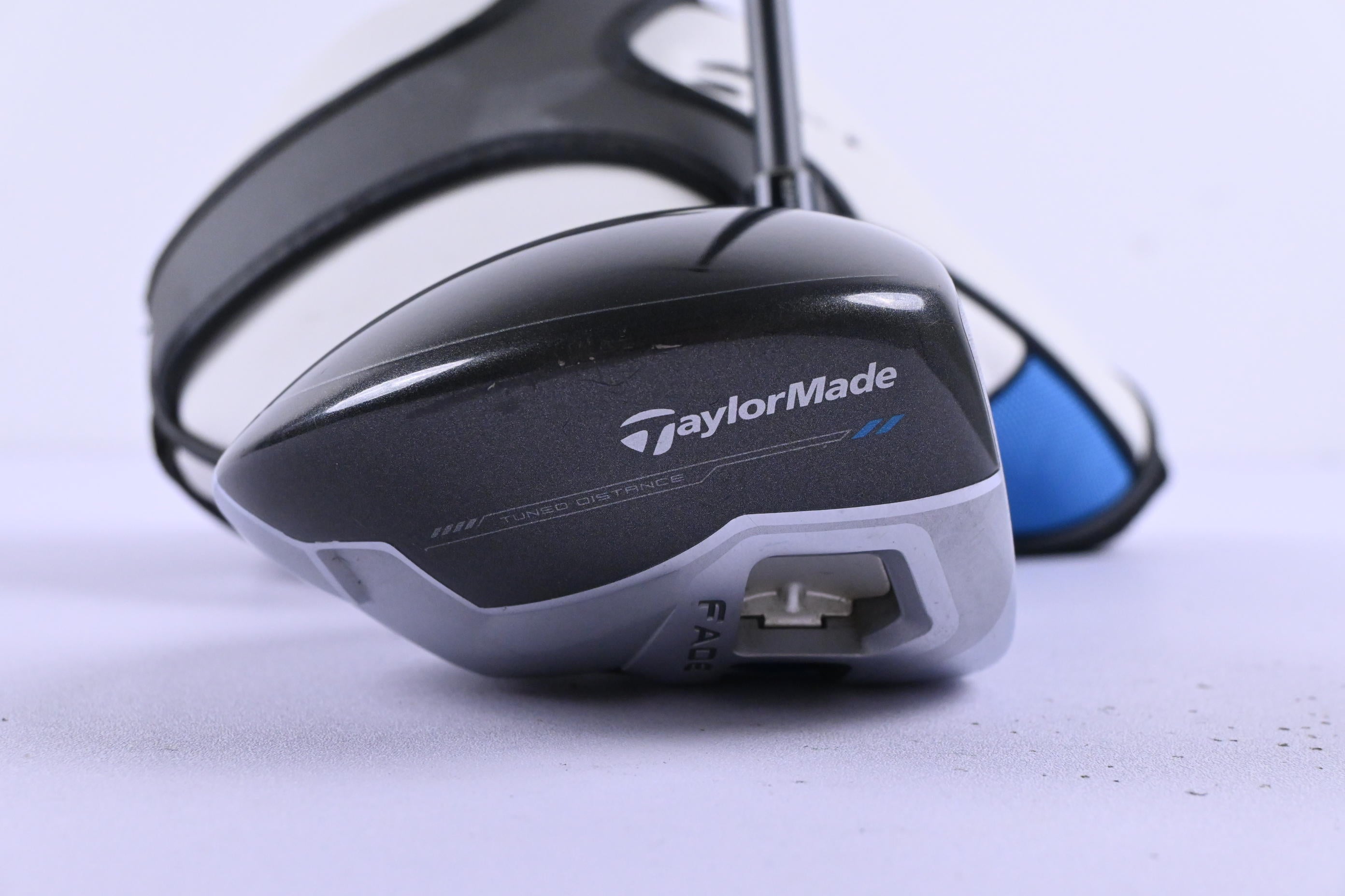 Taylormade SLDR 430 Driver / 10.5 Degree / Stiff Flex Motore Speeder 77 Shaft