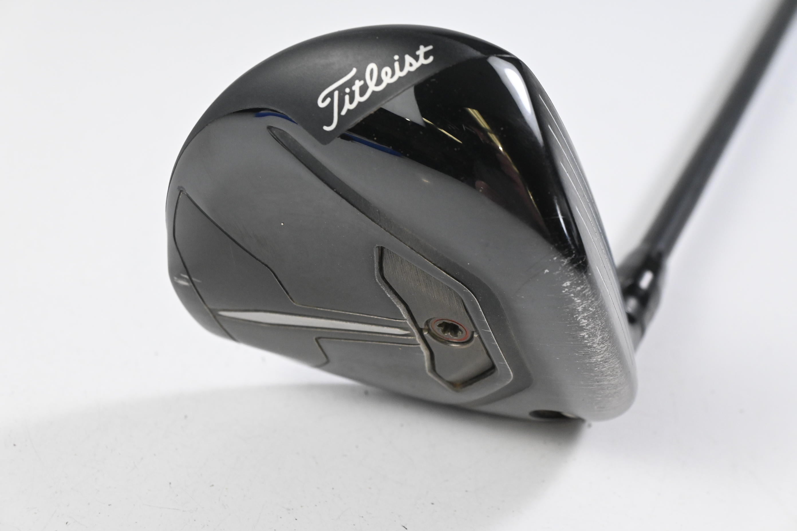 Titleist TSR2 #5 Wood / 18 Degree / Regular Flex Hzrdus CB Red 60 Shaft