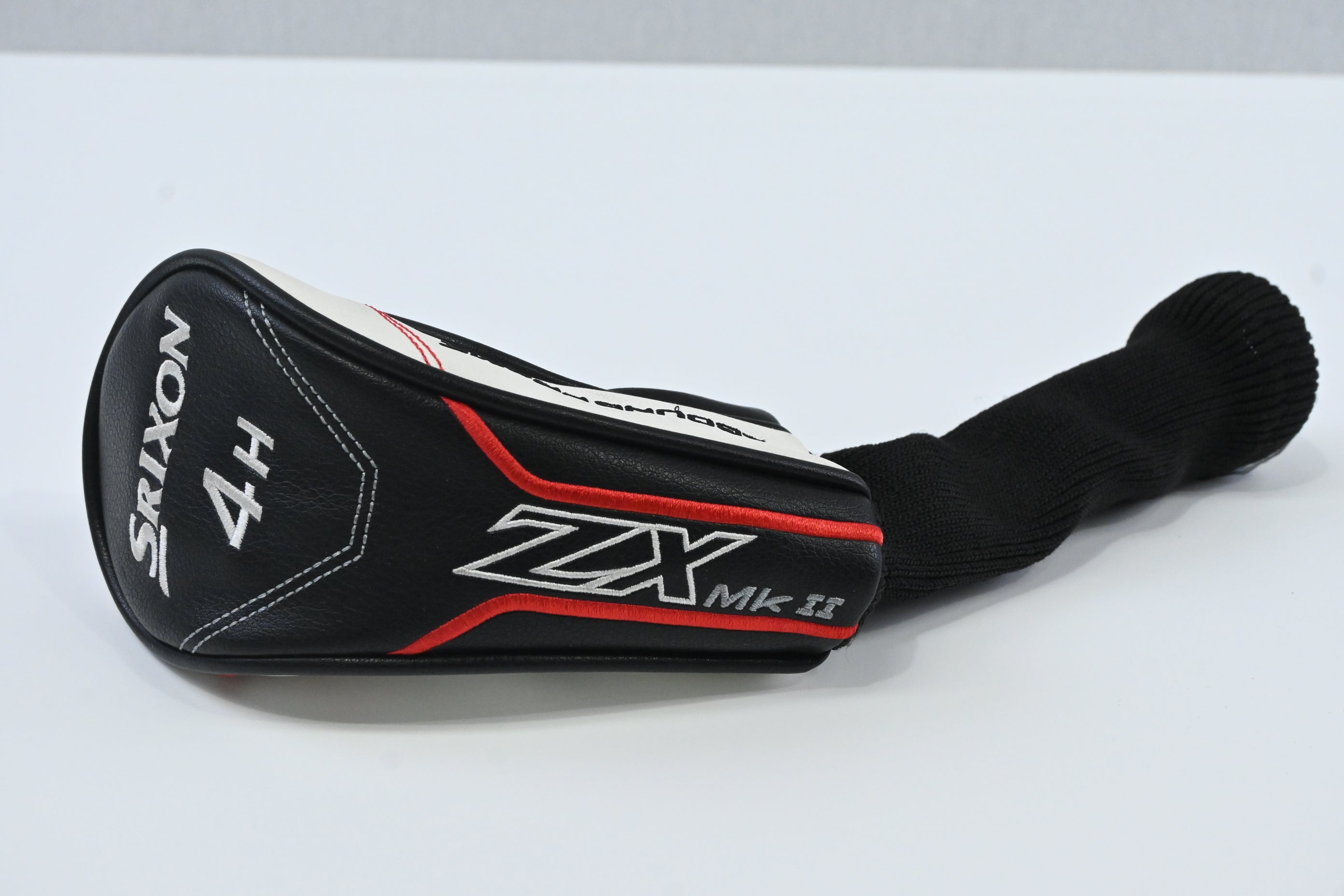 Left Hand Srixon ZX Mk II 2023 #4 Hybrid / 22 Degree / Regular Flex HZRDUS Smoke