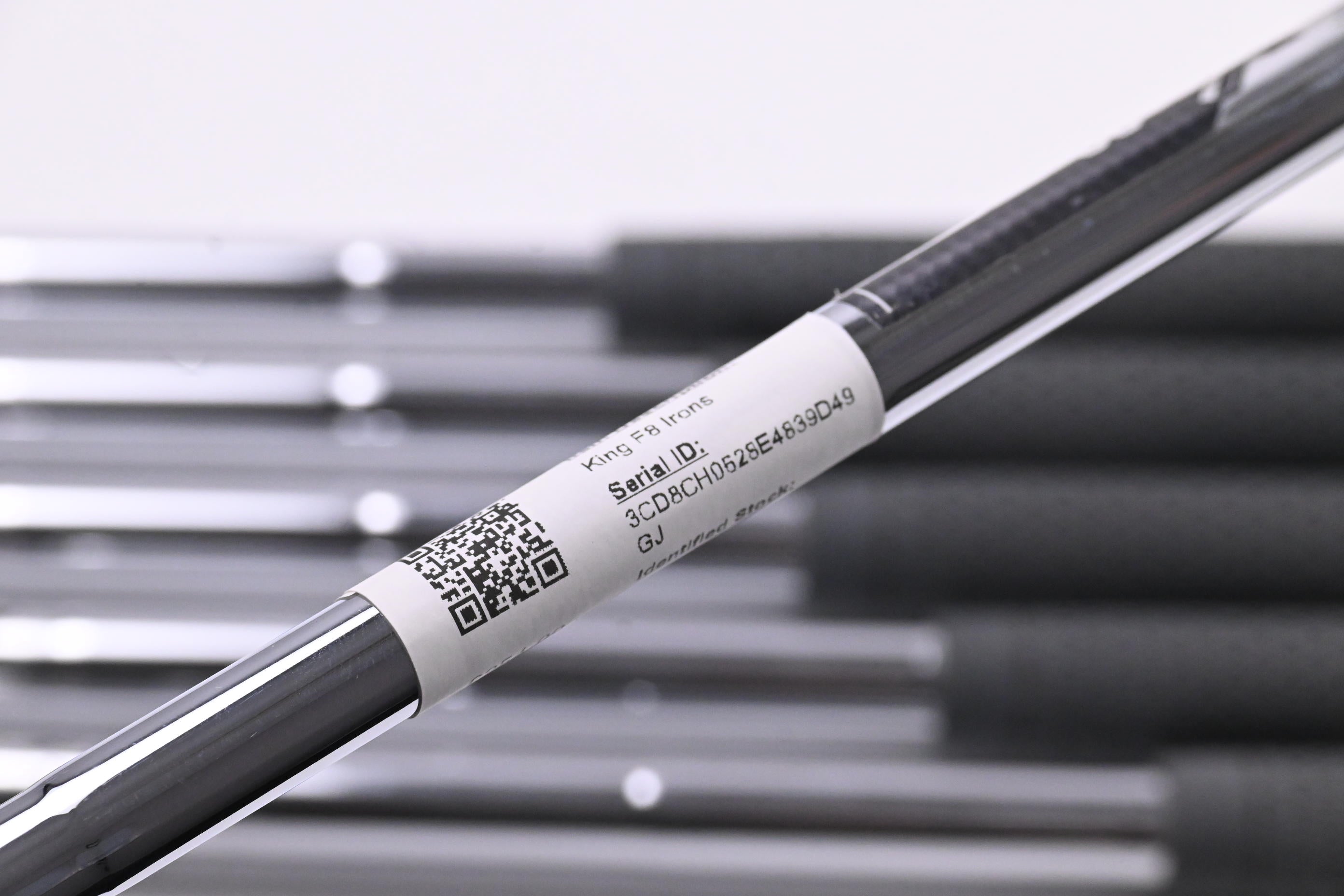 Cobra King F8 Irons / 5-9i+GW / Regular Flex XP 90 Shafts