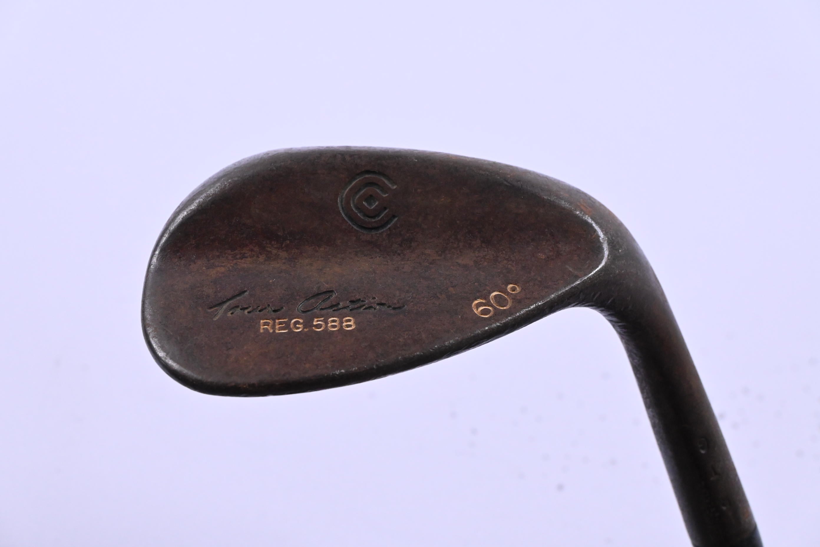Cleveland 588 Tour Action Lob Wedge / 60 Degree / Wedge Flex Dynamic Gold Shaft