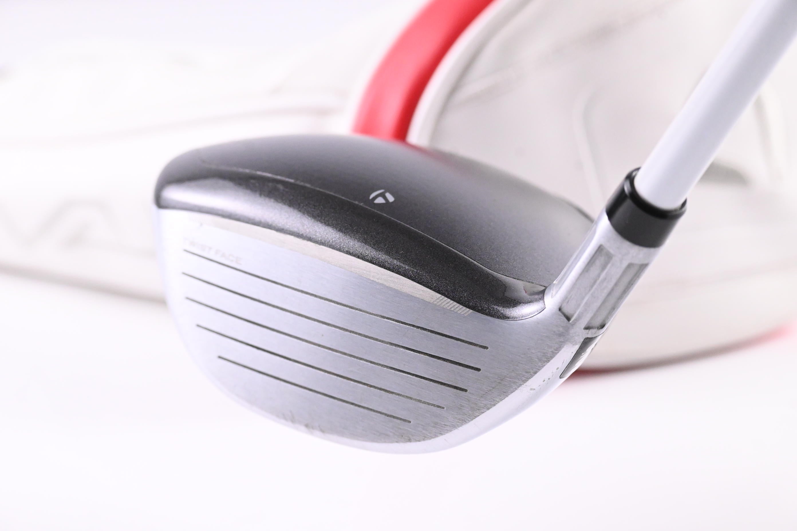 Ladies Taylormade Stealth #5 Wood / 19 Degree / Ladies Flex Aldila Ascent 45