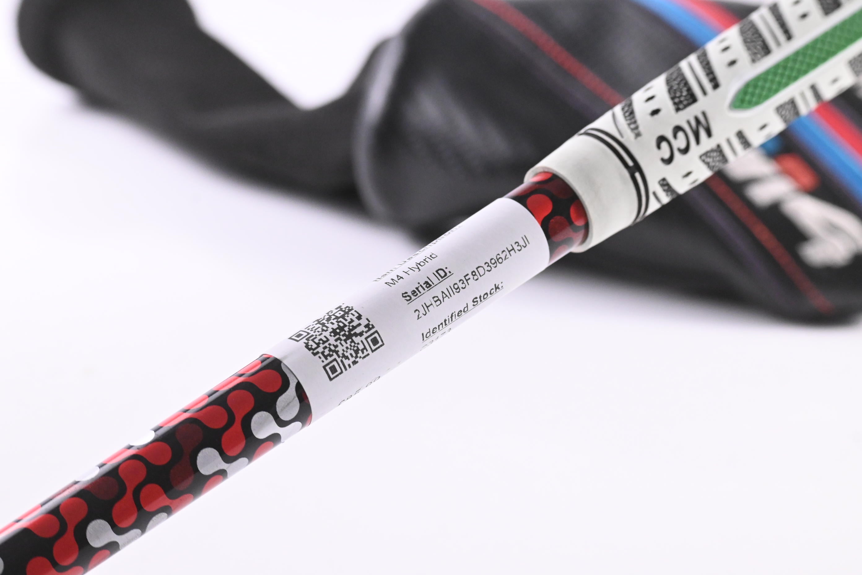 Taylormade M4 #3 Hybrid / 19 Degree / Regular Flex Fujikura Atmos Red 6 Shaft