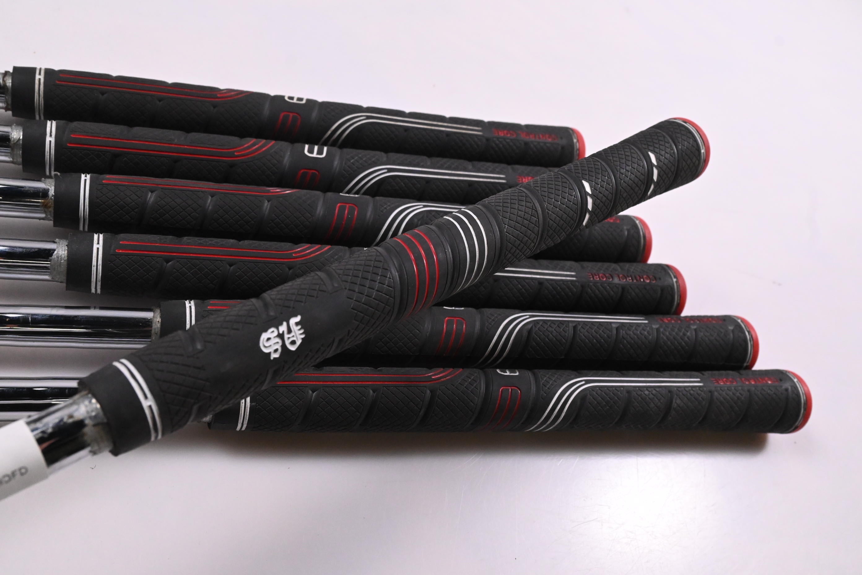 Cleveland CBX Irons / 4-PW / Regular Flex Dynamic Gold DST 98 R300 Shafts