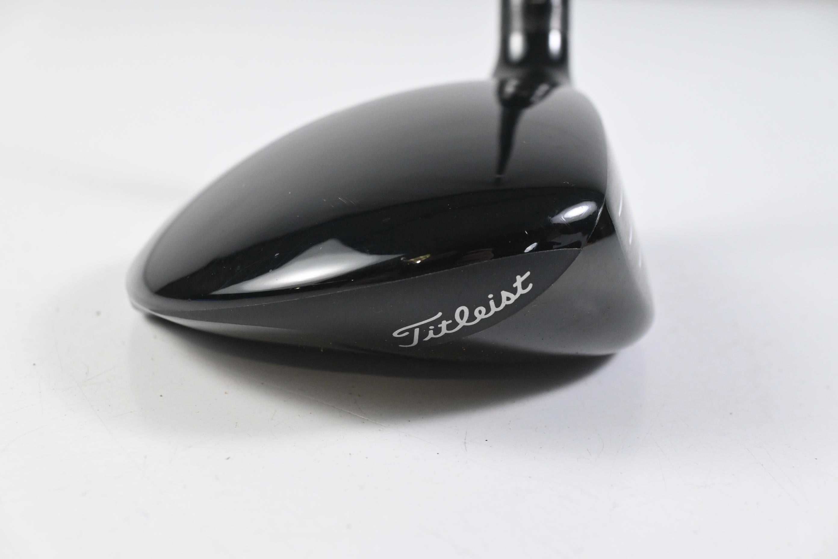 Titleist TSR2 #5 Wood / 18 Degree / Regular Flex Hzrdus CB Red 60 Shaft