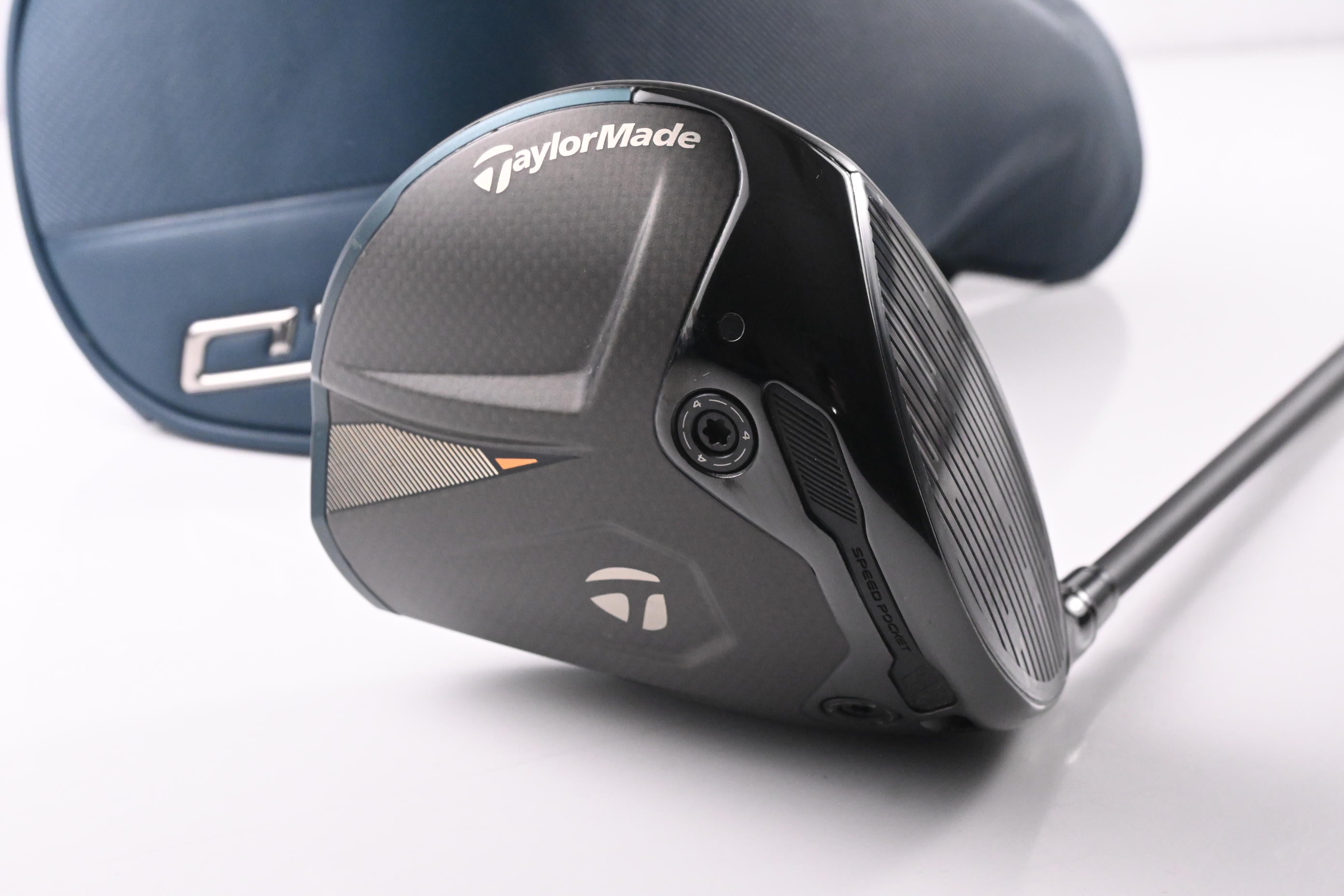 Taylormade Qi4D Driver / 9 Degree / Stiff Flex Mitsubishi REAX Blue 50 Shaft