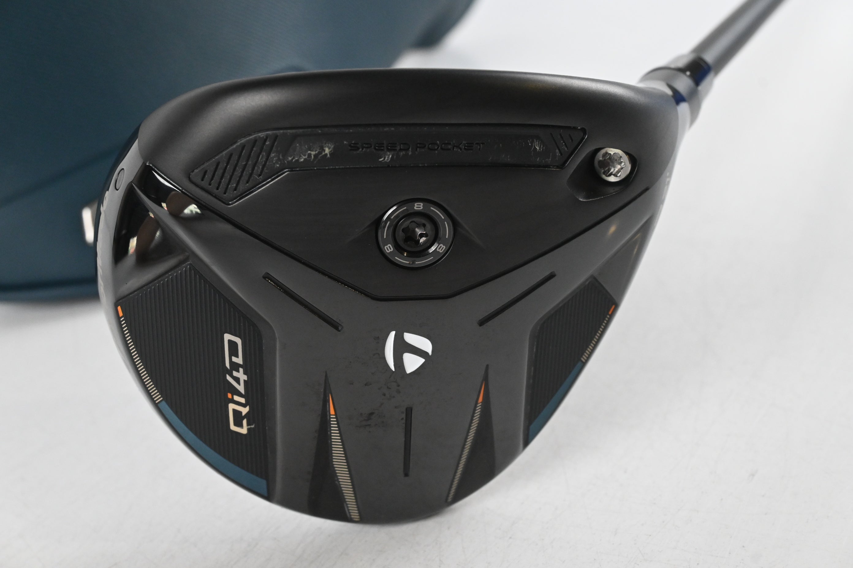Taylormade Qi4D #7 Wood / 21 Degree / Stiff Flex Reax 65 shaft