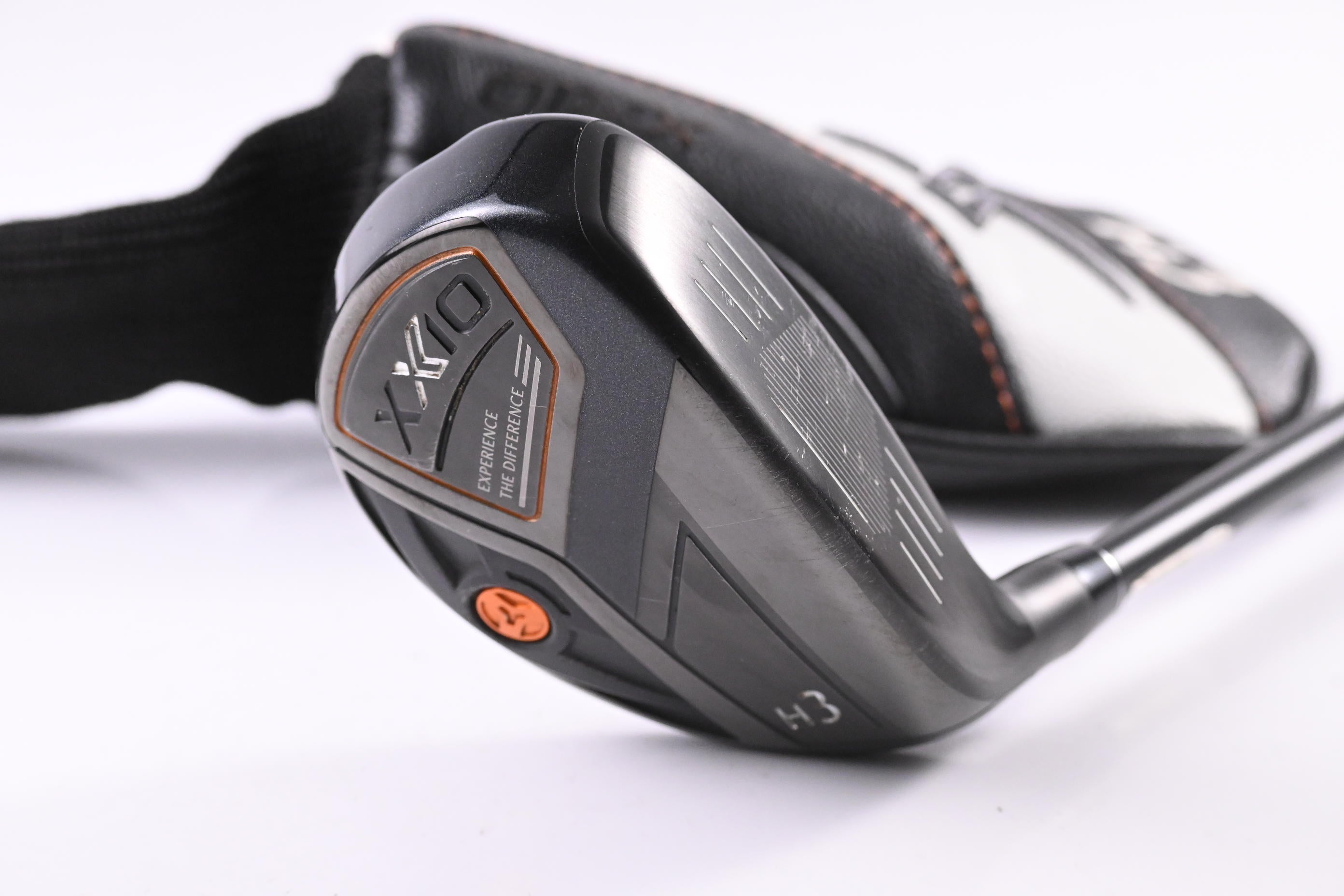 XXIO X Black #3 Hybrid / 18 Degree / Stiff Flex Miyazaki AX-1 55g Shaft