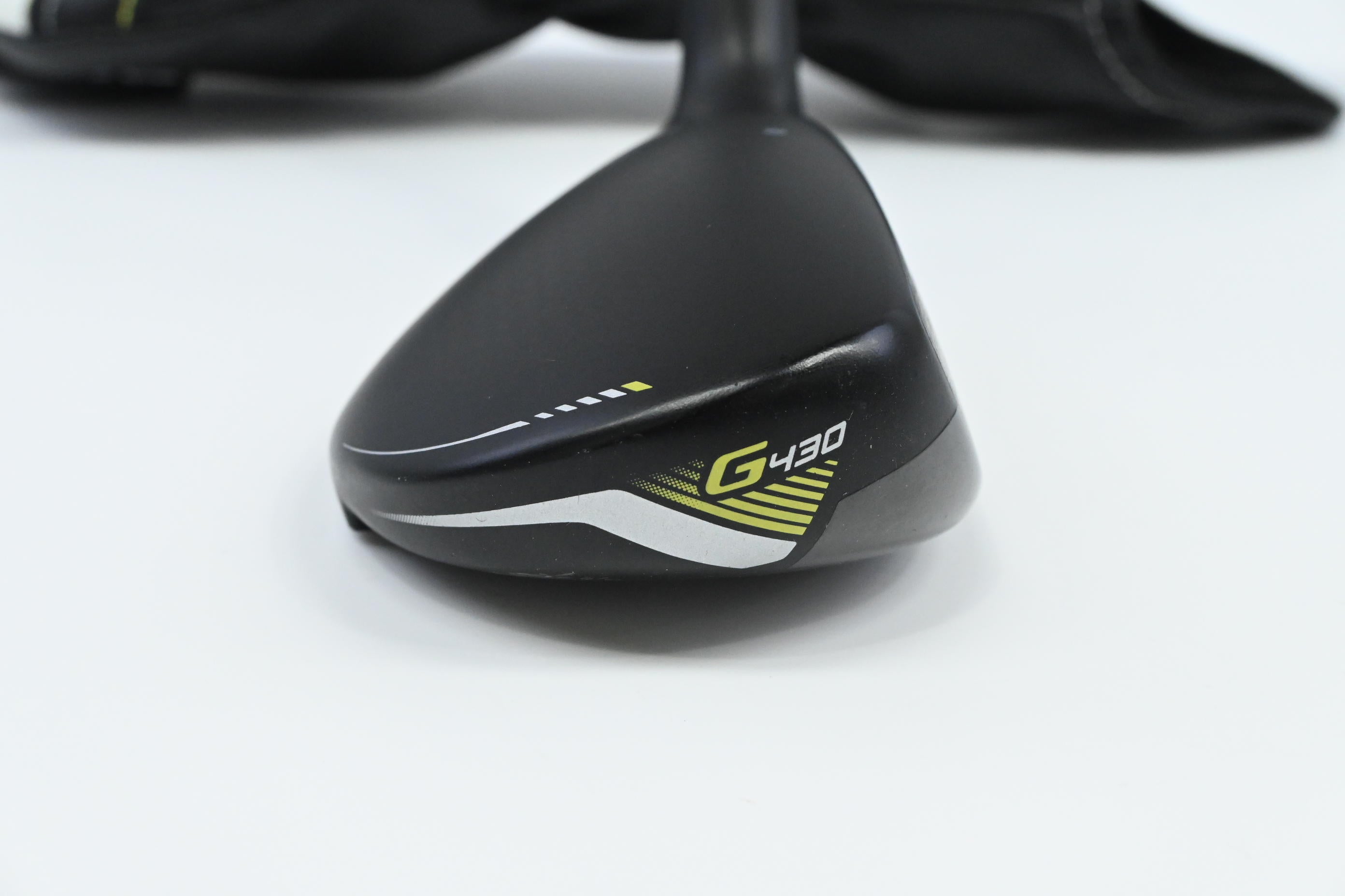 Ping G430 #4 Hybrid / 22 Degree / Stiff Flex Ping Alta CB Black 70 Shaft