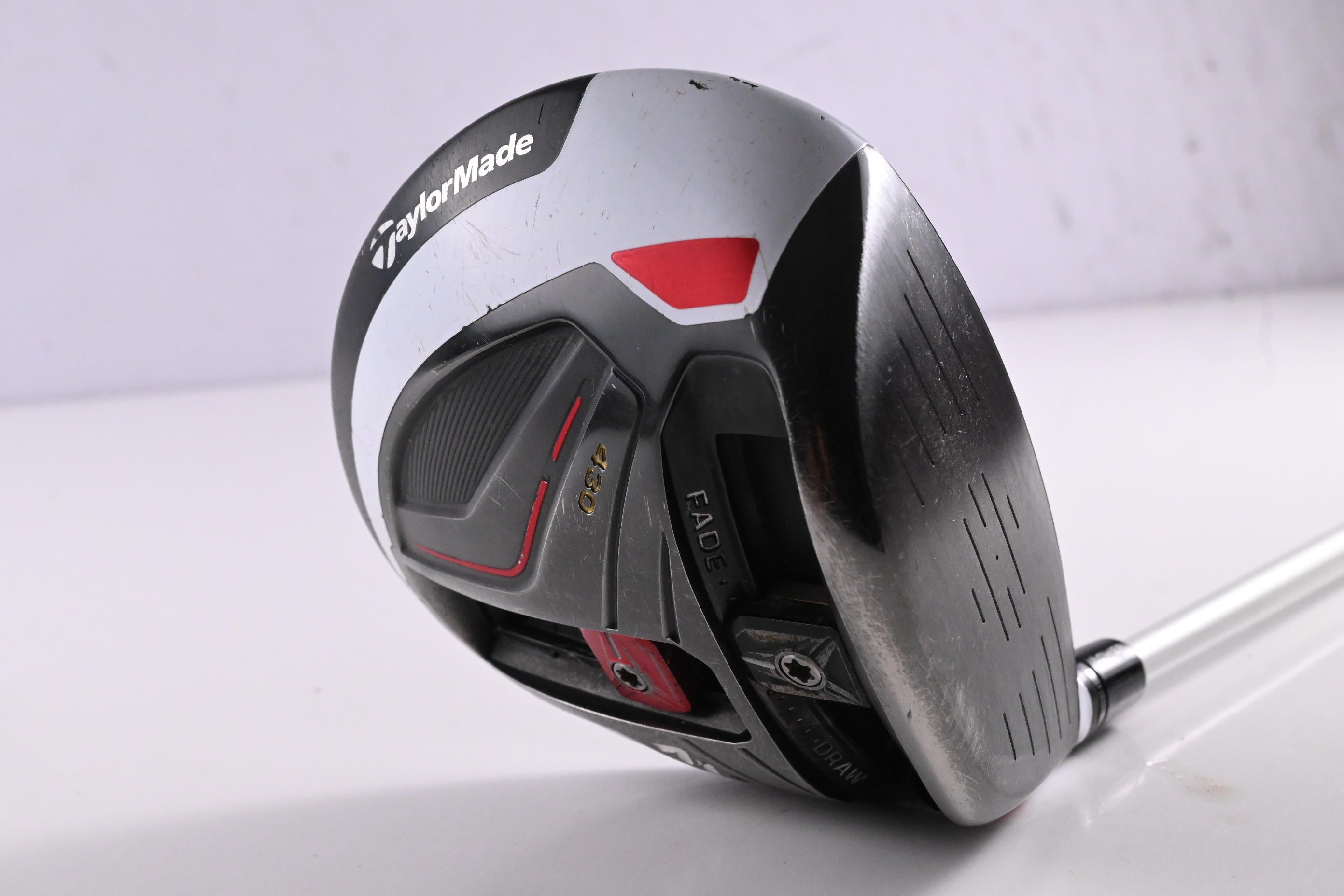 Taylormade M1 2016 Driver / 9.5 Degree / Stiff Flex Aldila Rogue 110 MSI 70