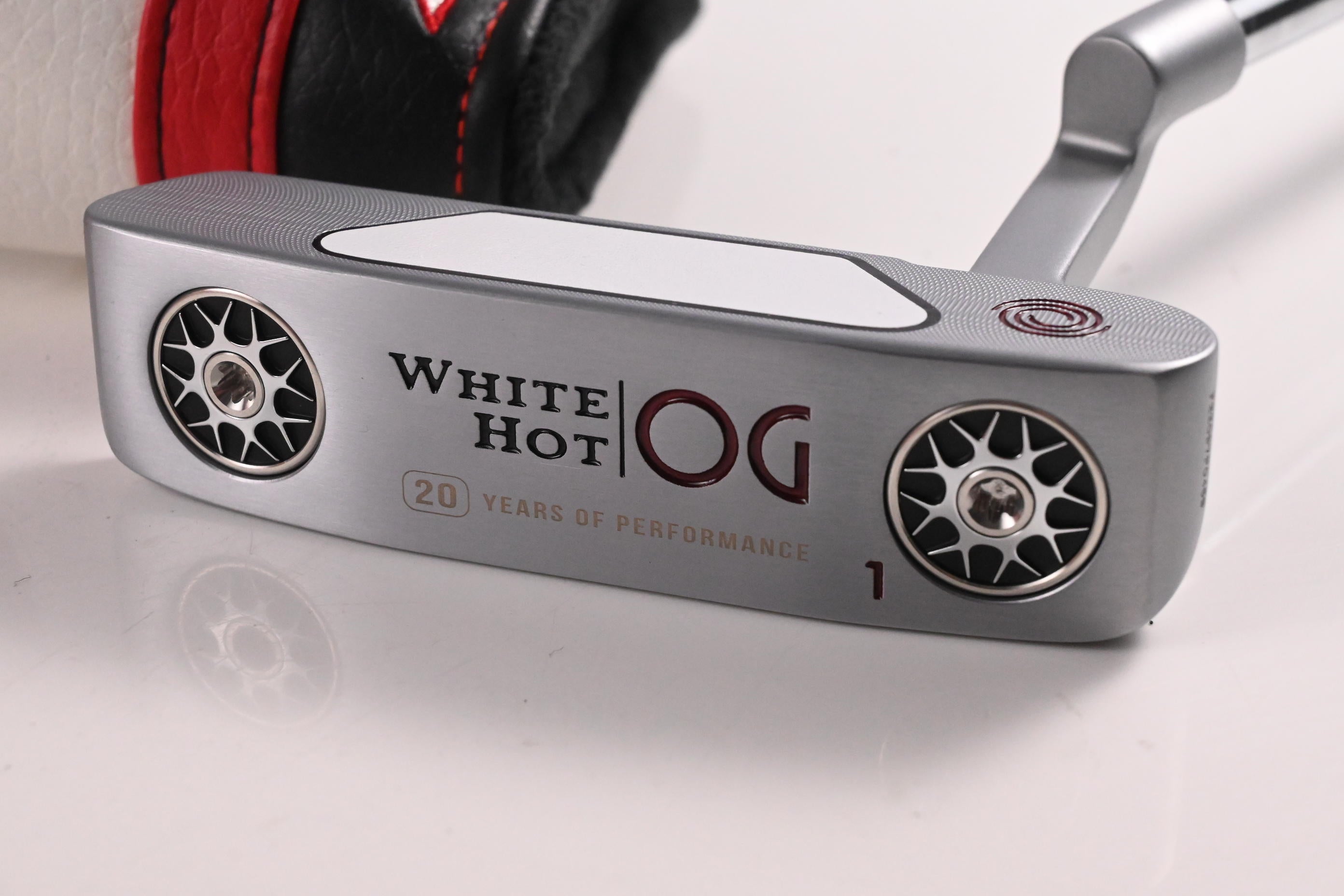 Odyssey White Hot OG #1 2023 Putter / 34 Inch
