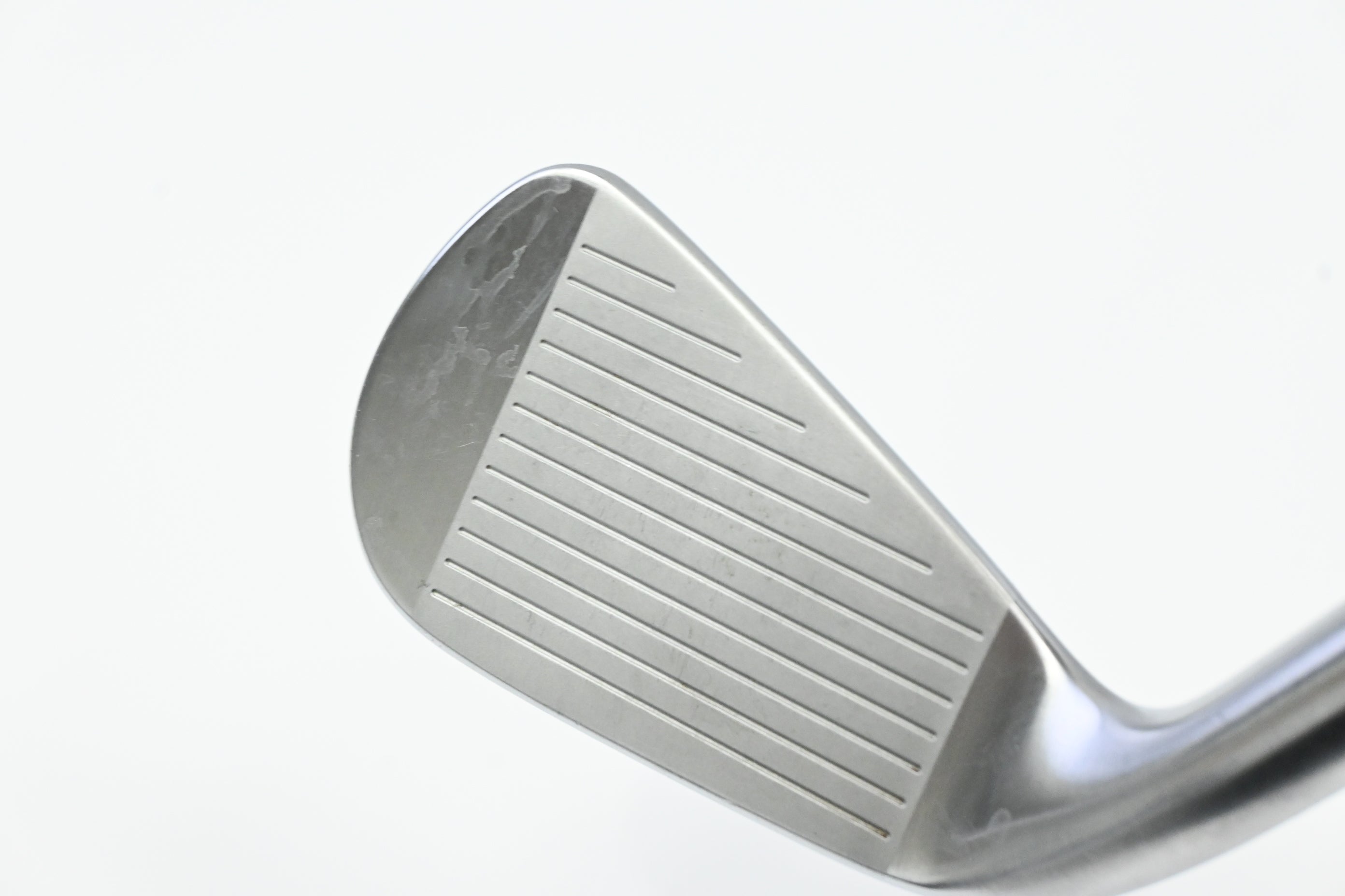 Titleist T200 2019 #4 Iron / 21 Degree / Stiff Flex AMT Red S300 Shaft