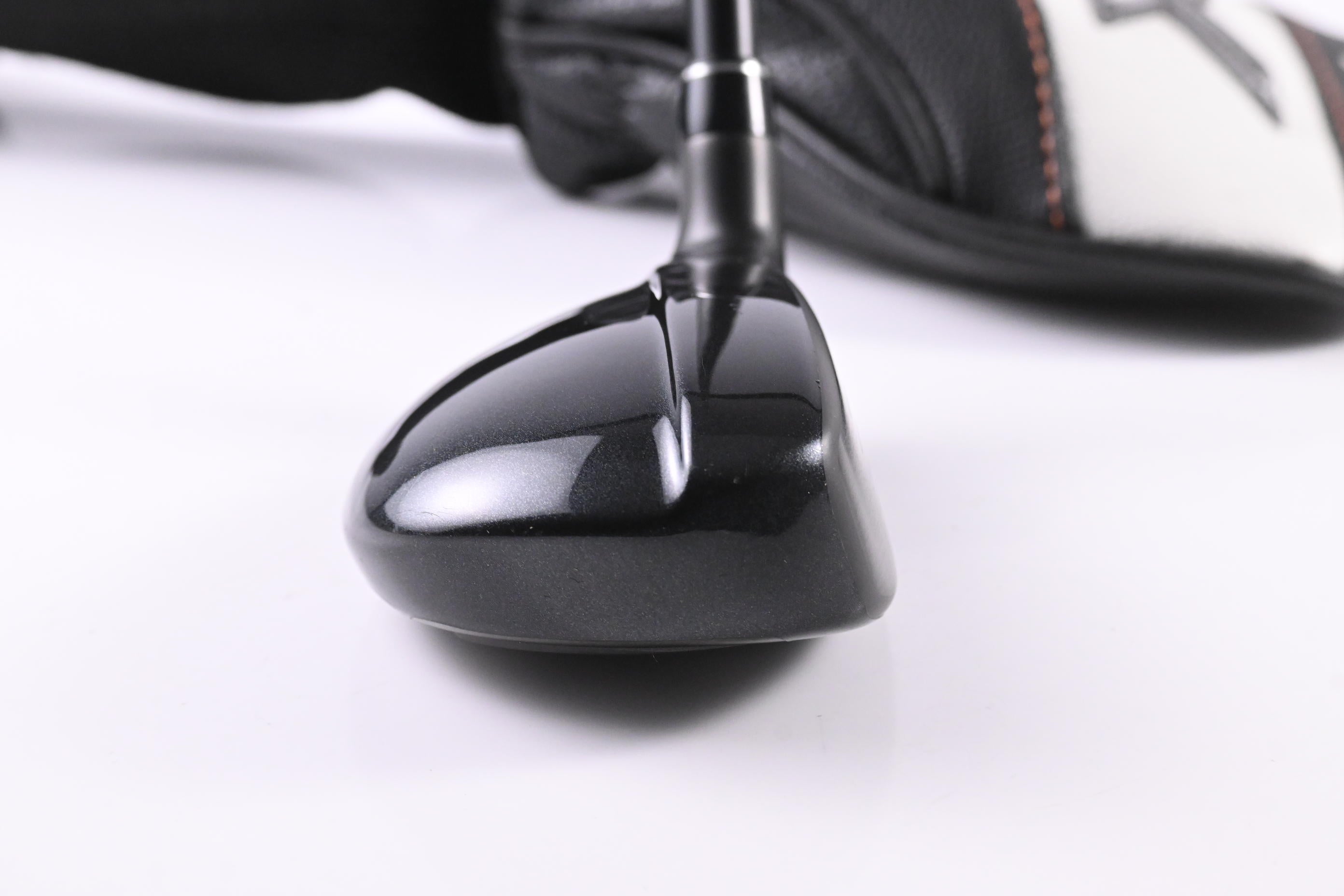 XXIO X Black #3 Hybrid / 18 Degree / Stiff Flex Miyazaki AX-1 55g Shaft