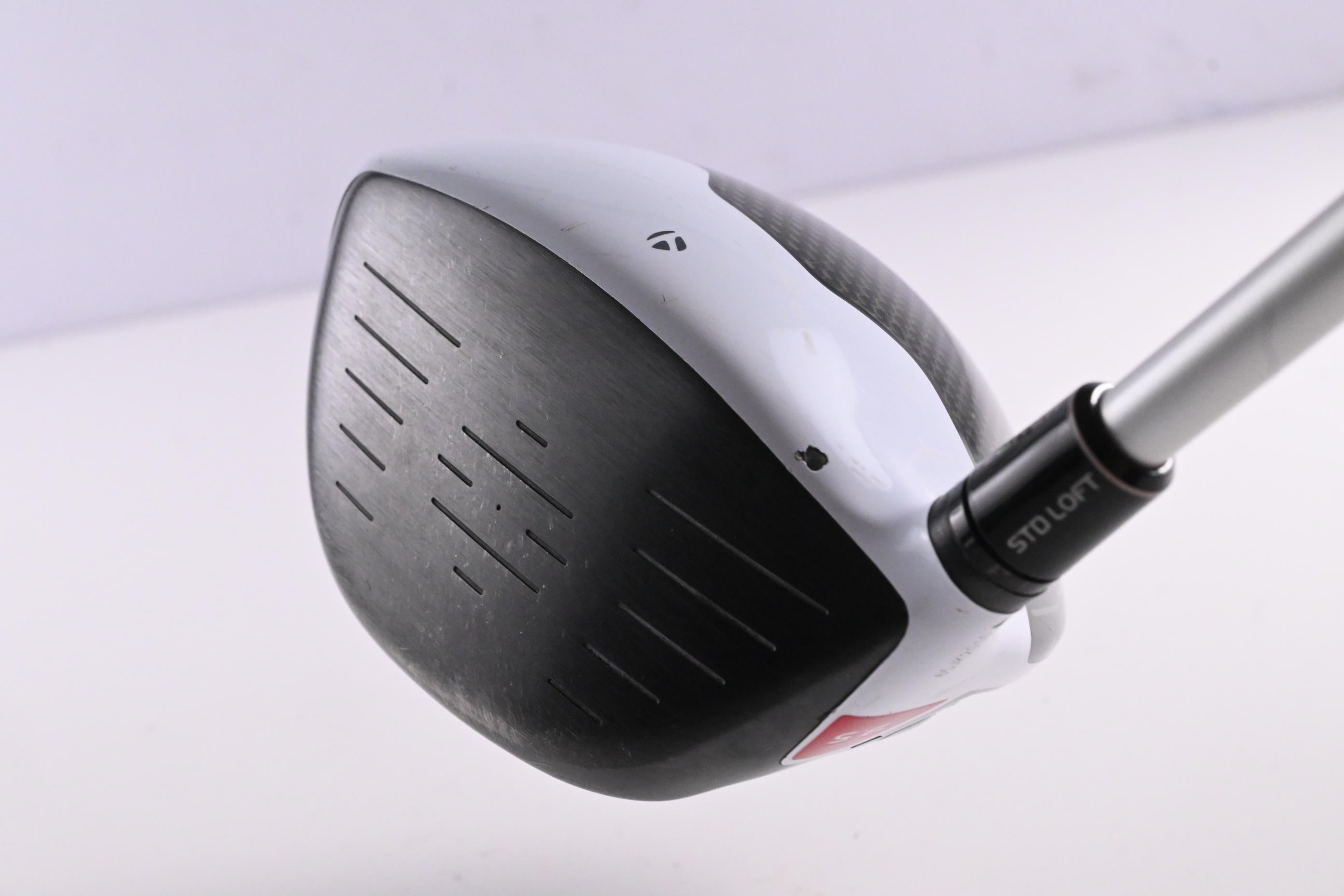 Taylormade M1 2016 Driver / 9.5 Degree / Stiff Flex Aldila Rogue 110 MSI 70