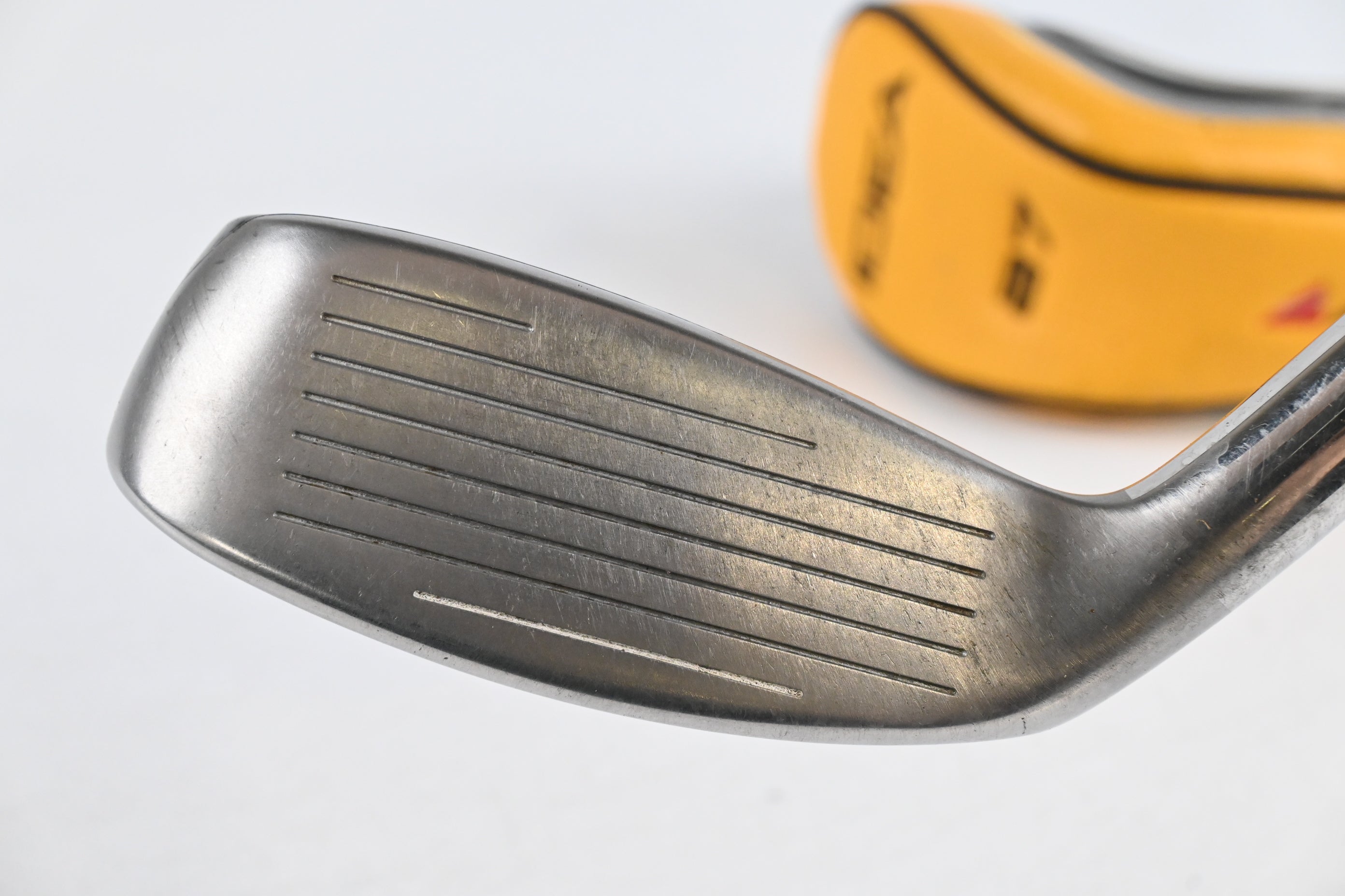 Adams Idea A7 #2 Hybrid / 17 Degree / Regular Flex Proforce Axivcore 85 Shaft