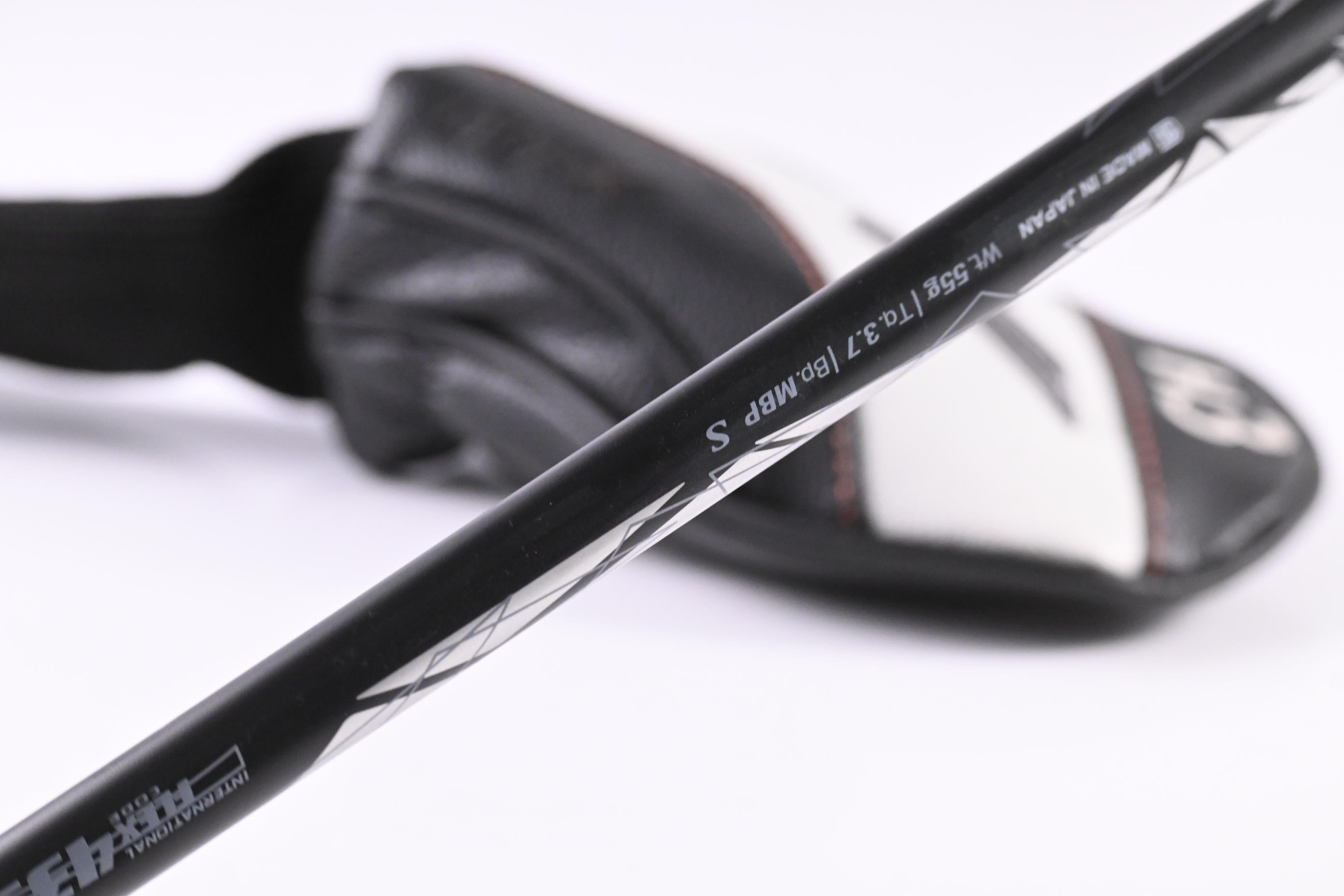 XXIO X Black #3 Hybrid / 18 Degree / Stiff Flex Miyazaki AX-1 55g Shaft