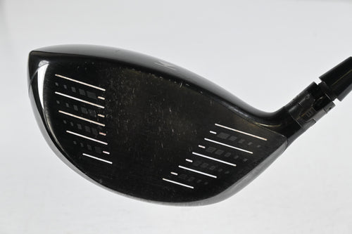 Titleist 913 D2 Driver / 10.5 Degree / Stiff Flex Diamana S+ Blue 62 Shaft