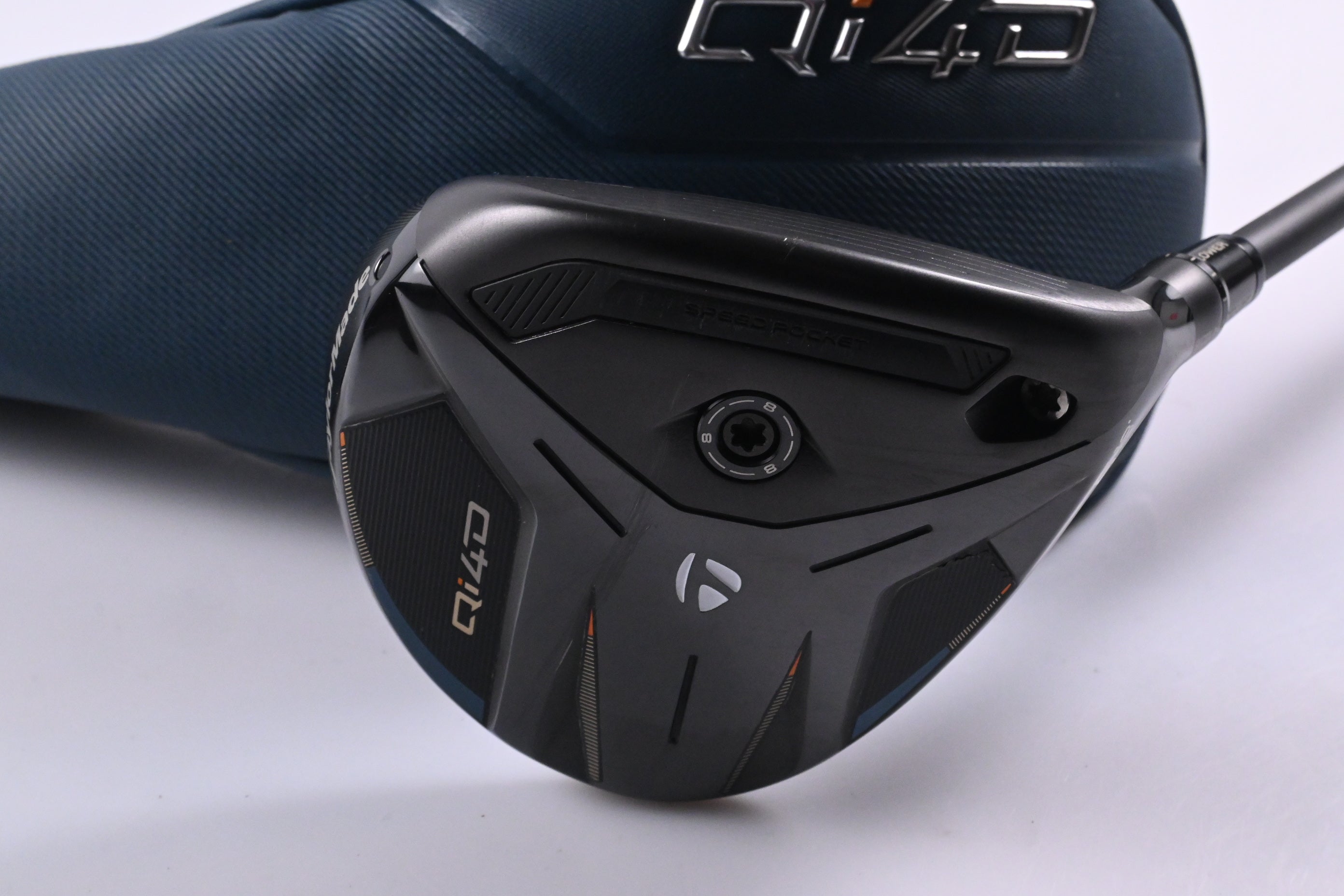 Taylormade Qi4D #5 Wood / 18 Degree / Regular Flex Reax 55 Shaft