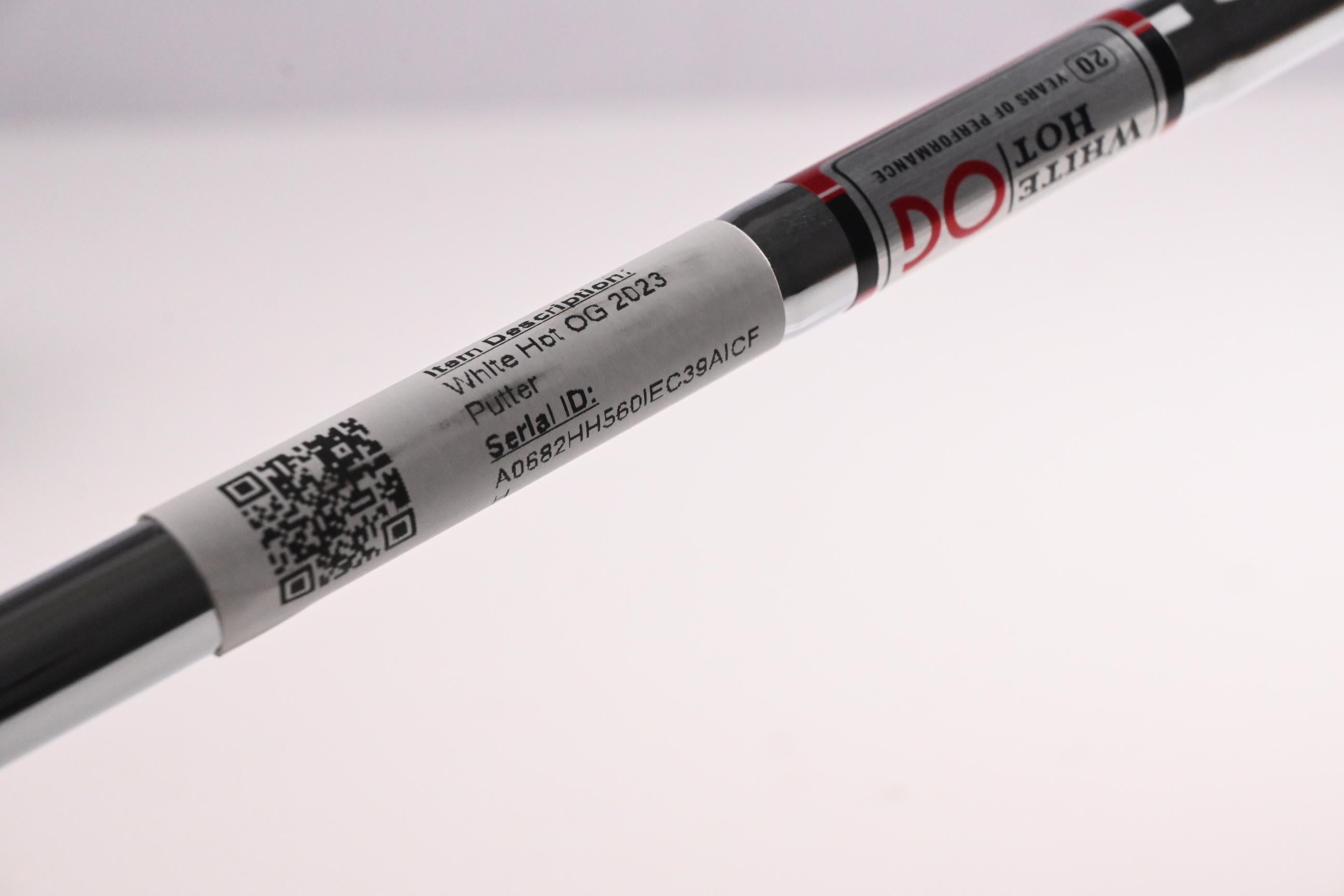 Odyssey White Hot OG #1 2023 Putter / 34 Inch