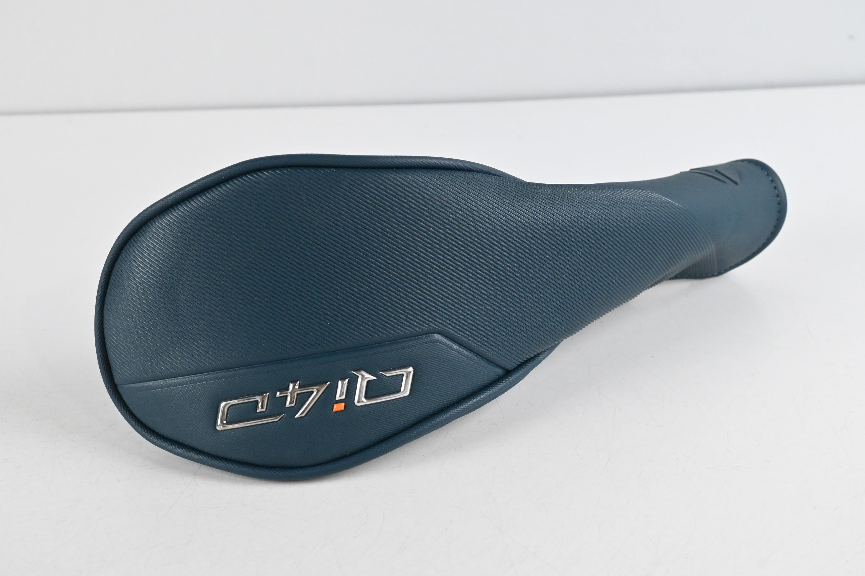 Taylormade Qi4D #7 Wood / 21 Degree / Stiff Flex Reax 65 shaft