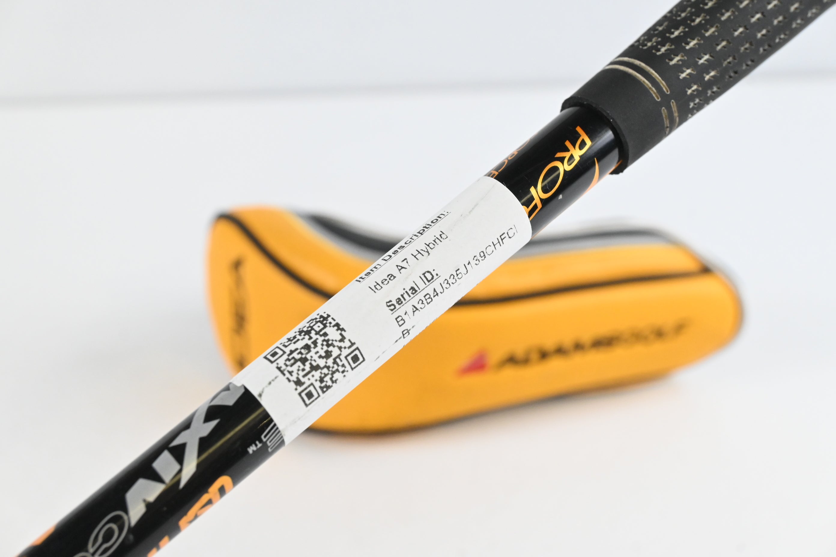 Adams Idea A7 #2 Hybrid / 17 Degree / Regular Flex Proforce Axivcore 85 Shaft