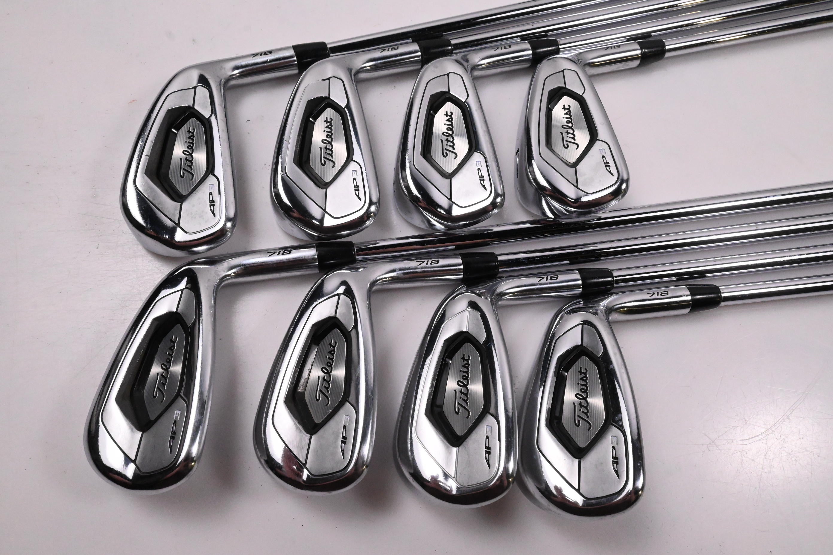 Titleist 718 AP3 Irons / 4-PW+48° / Regular Flex Project X Shafts