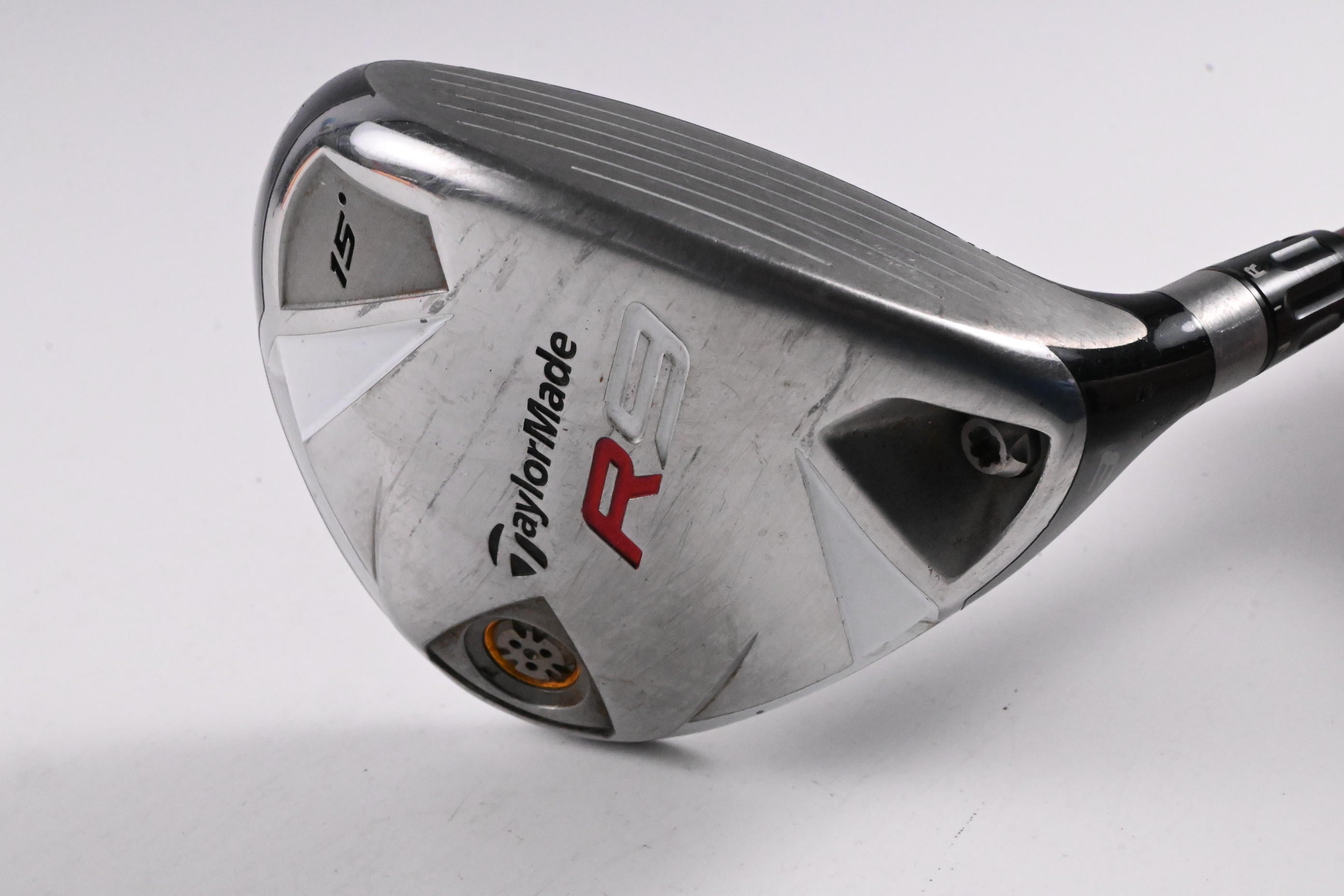 Taylormade R9 #3 Wood / 15 Degree / Regular Flex Fujikura Motore 70 Shaft