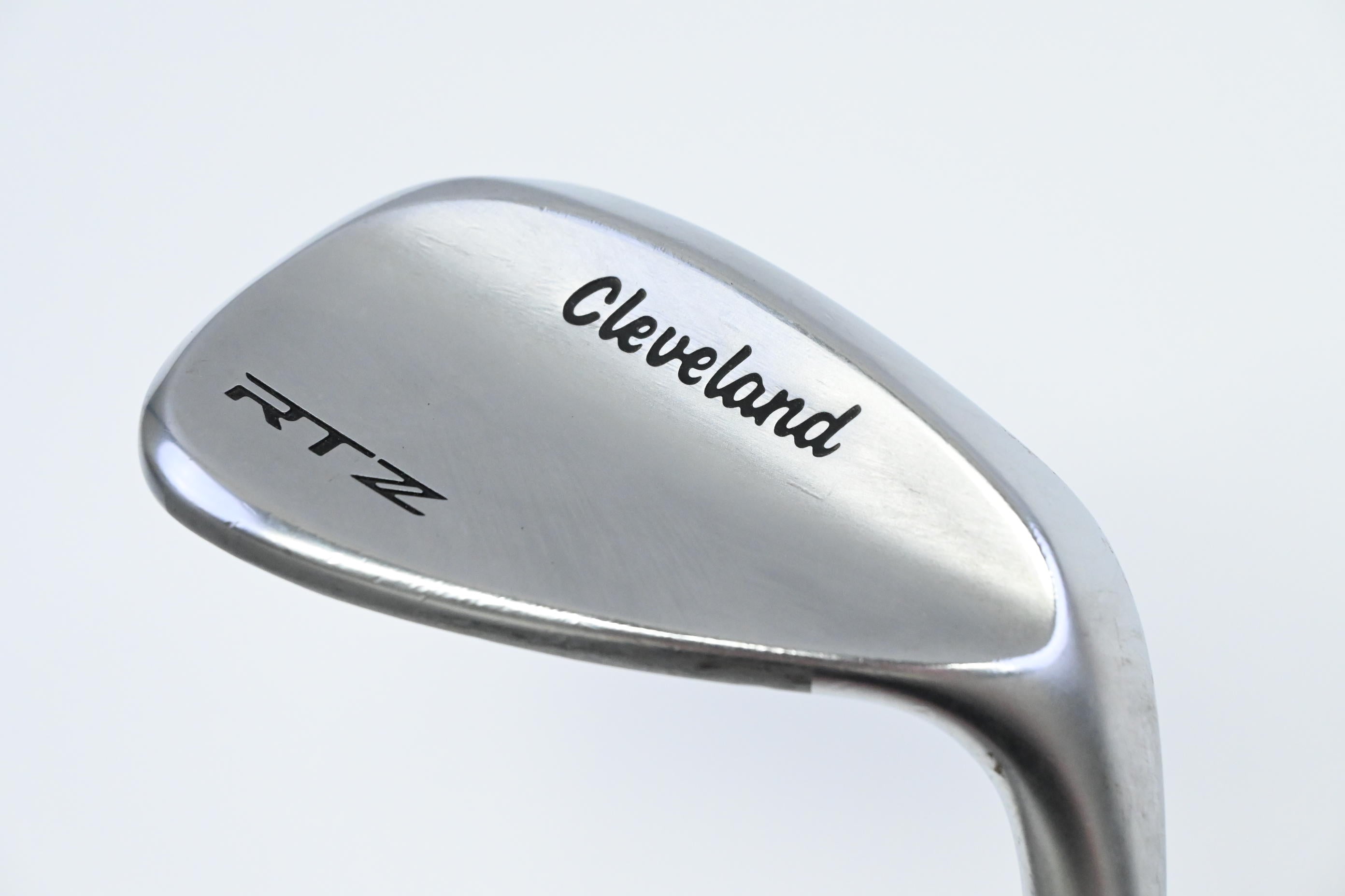 Cleveland RTZ Sand Wedge / 54 Degree / Wedge Flex Dynamic Gold Spinner Shaft