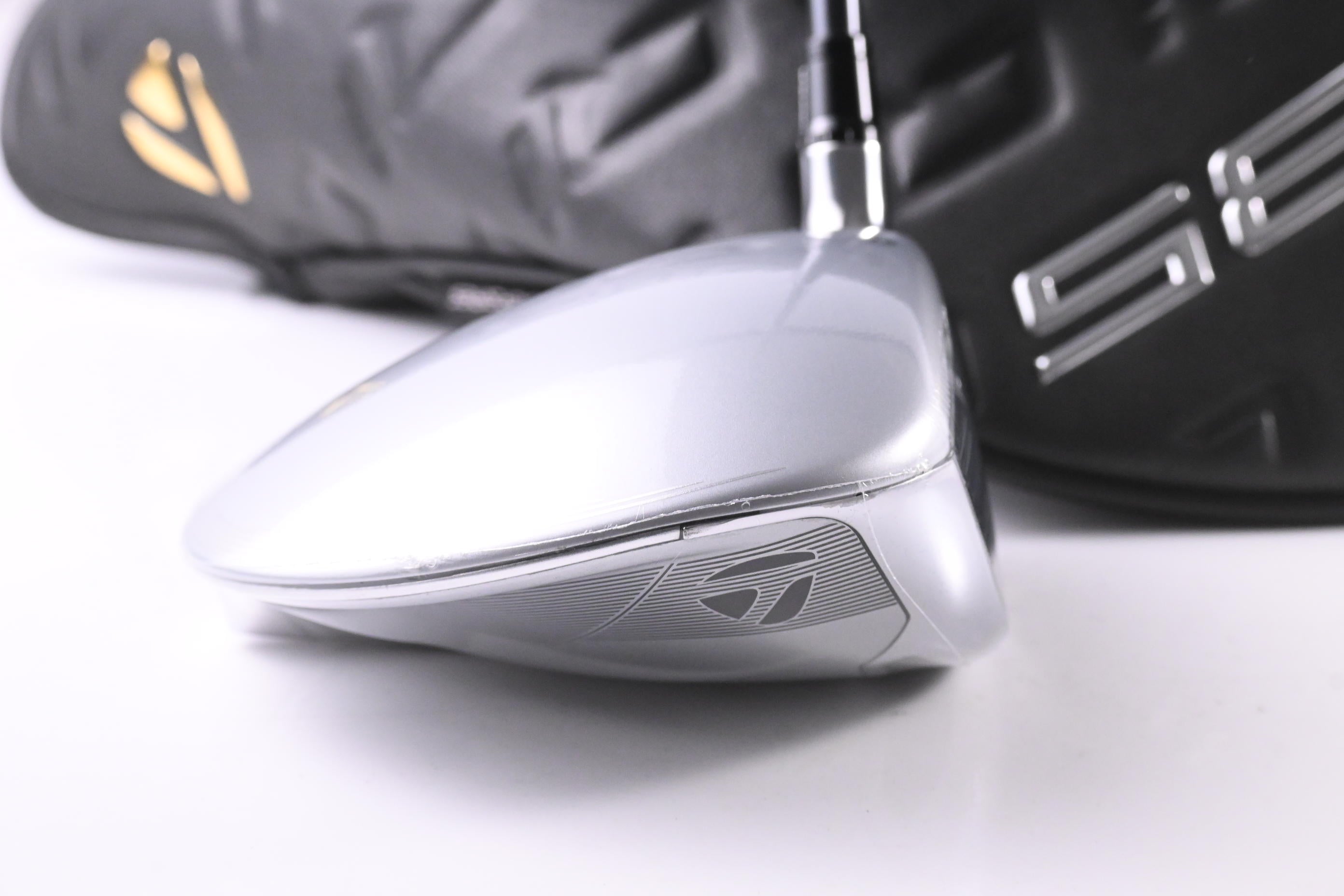 Taylormade Qi35 Max Designer Series Driver / 10.5 Degree / Regular Flex Shaft