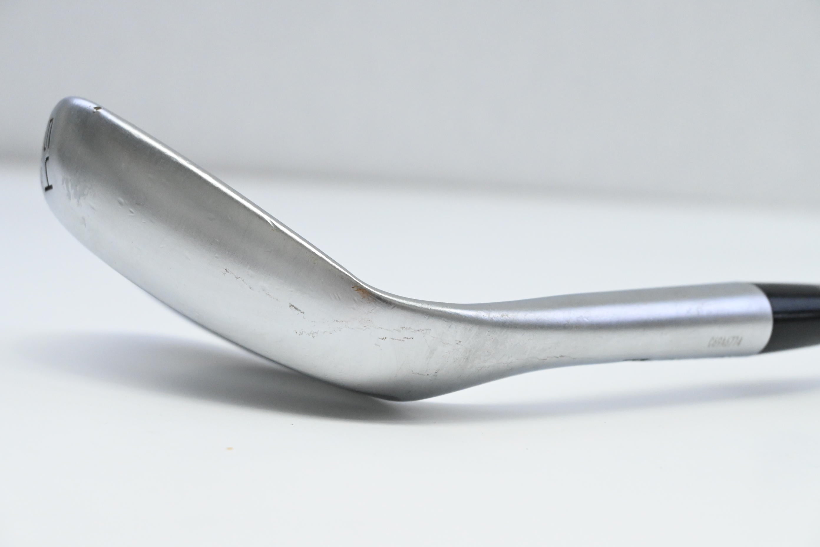Cleveland RTZ Sand Wedge / 54 Degree / Wedge Flex Dynamic Gold Spinner Shaft