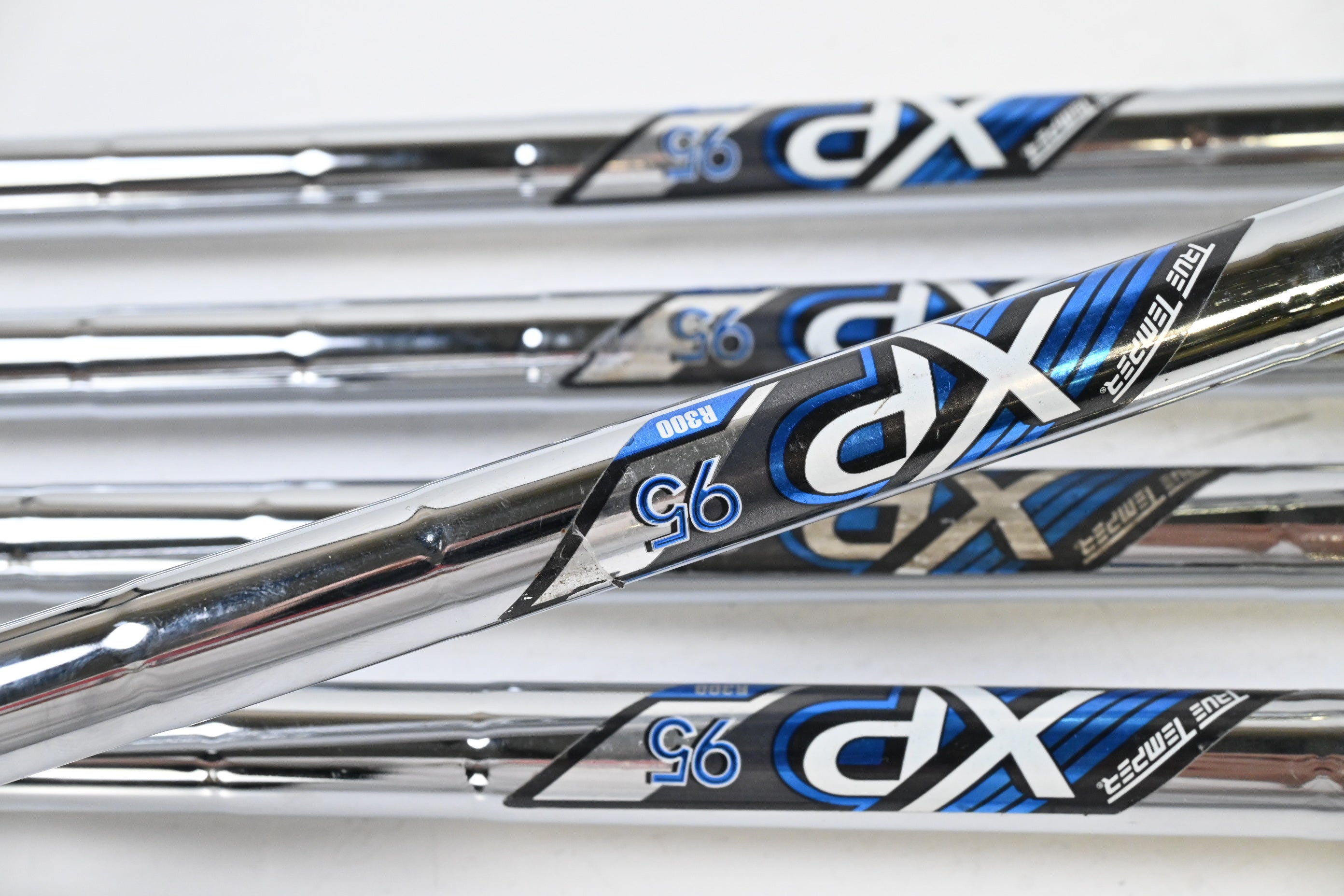 Callaway Rogue Irons / 6-PW / Regular Flex XP 95 R300 Shafts