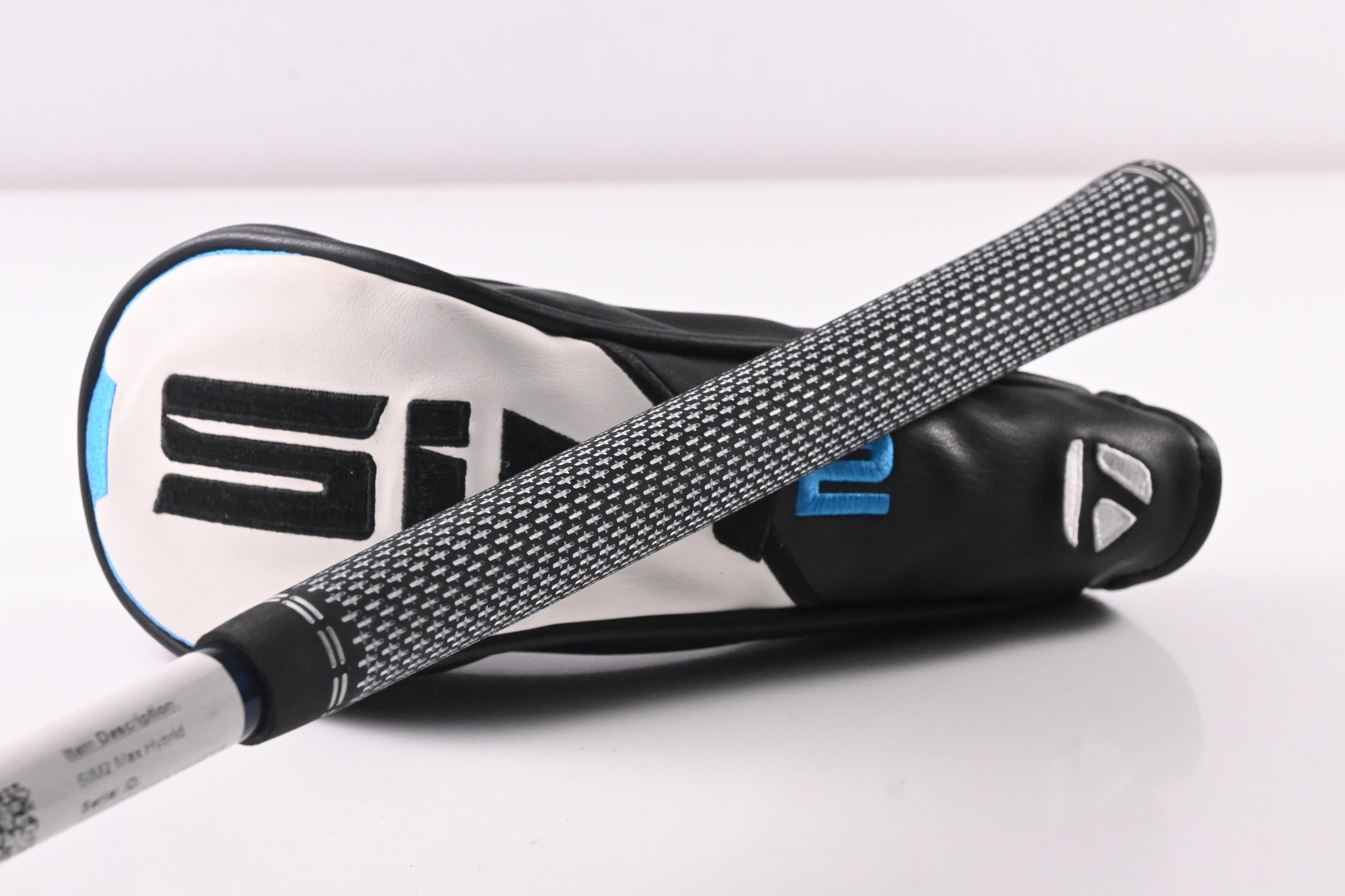 Taylormade SIM2 Max #3 Hybrid / 19 Degree / Stiff Flex Fujikura Ventus Blue 7