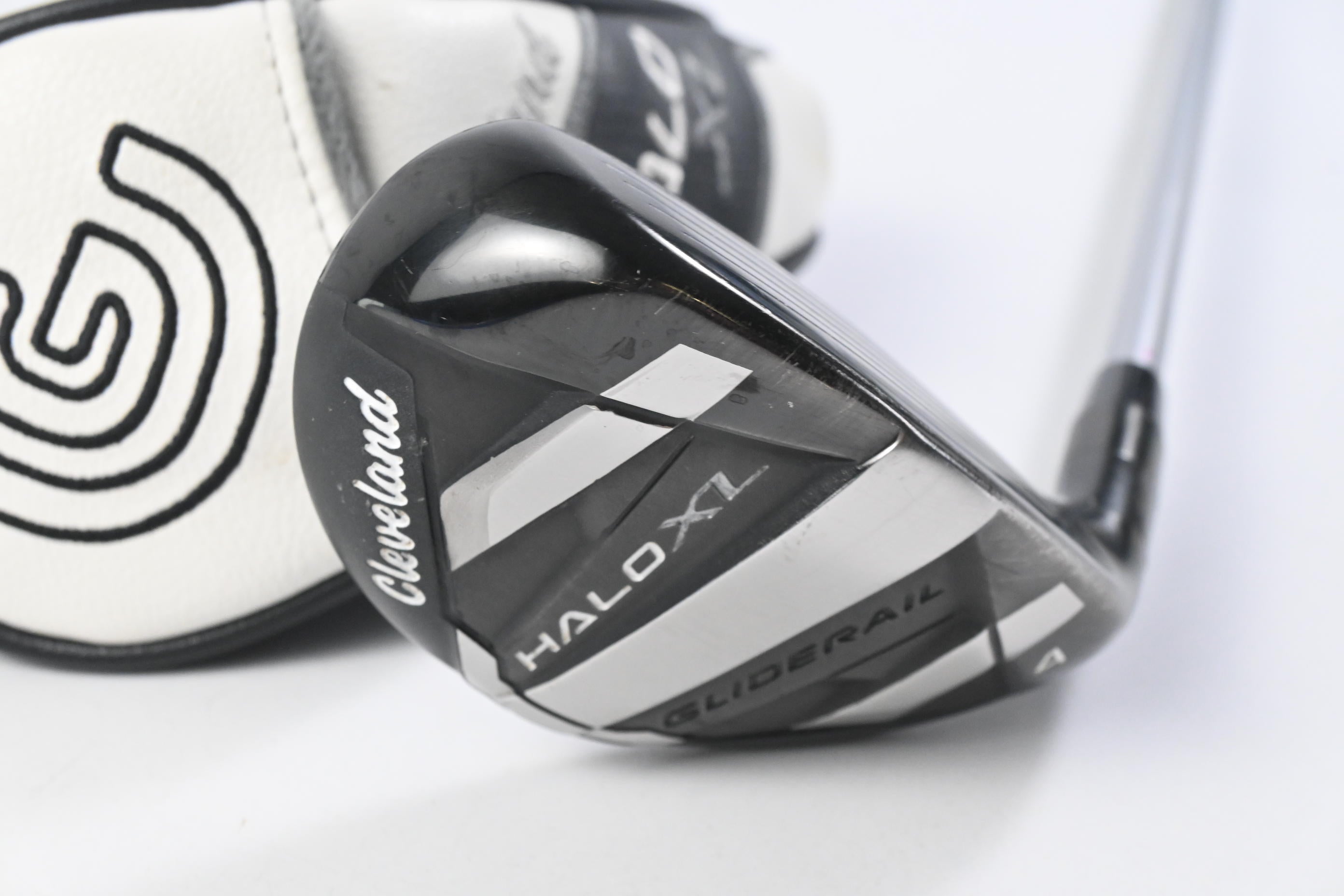 Cleveland Halo XL #4 Hybrid / 21 Degree / Senior Flex Aldila Ascent 50 Shaft